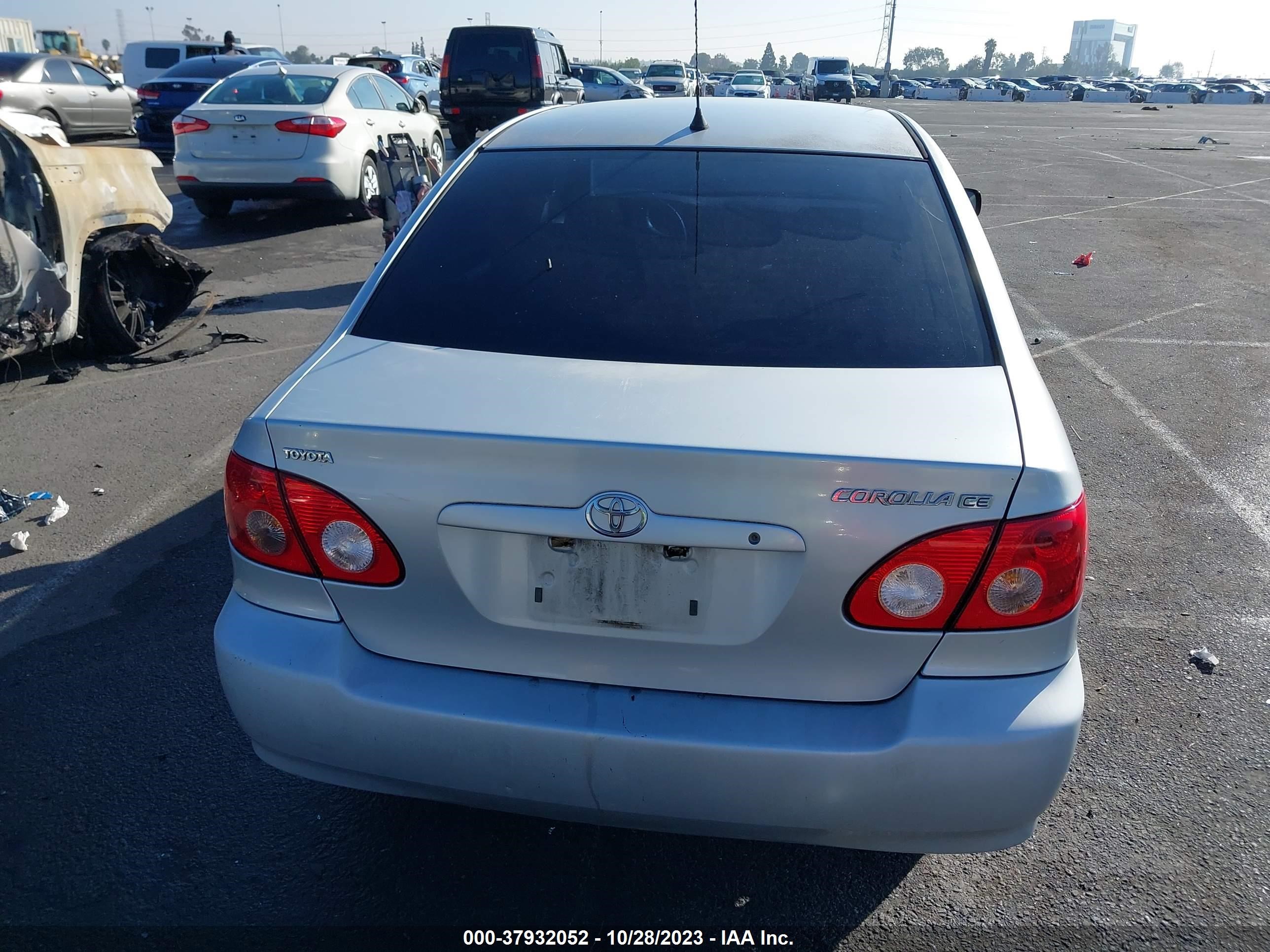 Photo 15 VIN: 1NXBR32E37Z926500 - TOYOTA COROLLA 