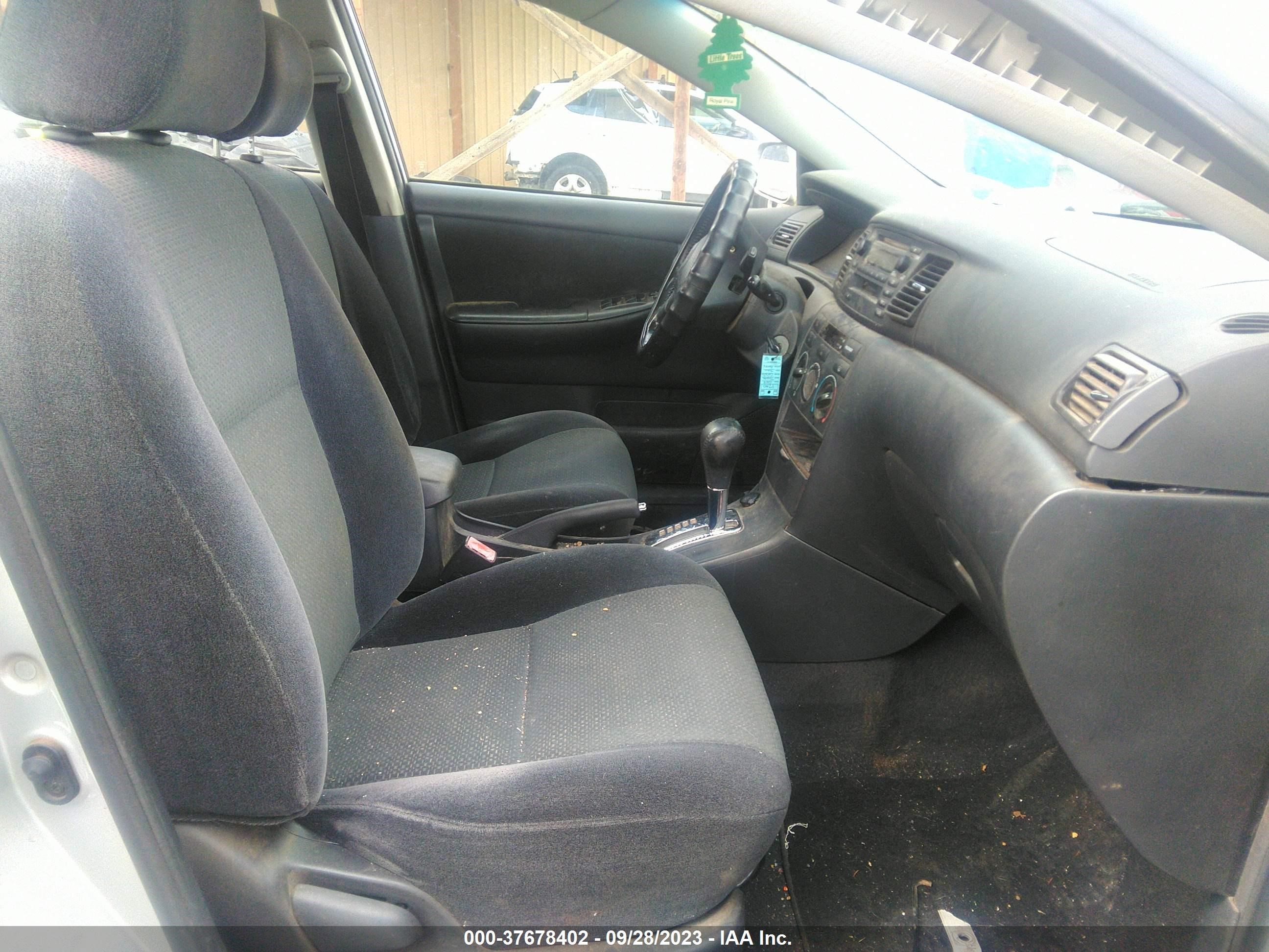 Photo 4 VIN: 1NXBR32E43Z117064 - TOYOTA COROLLA 