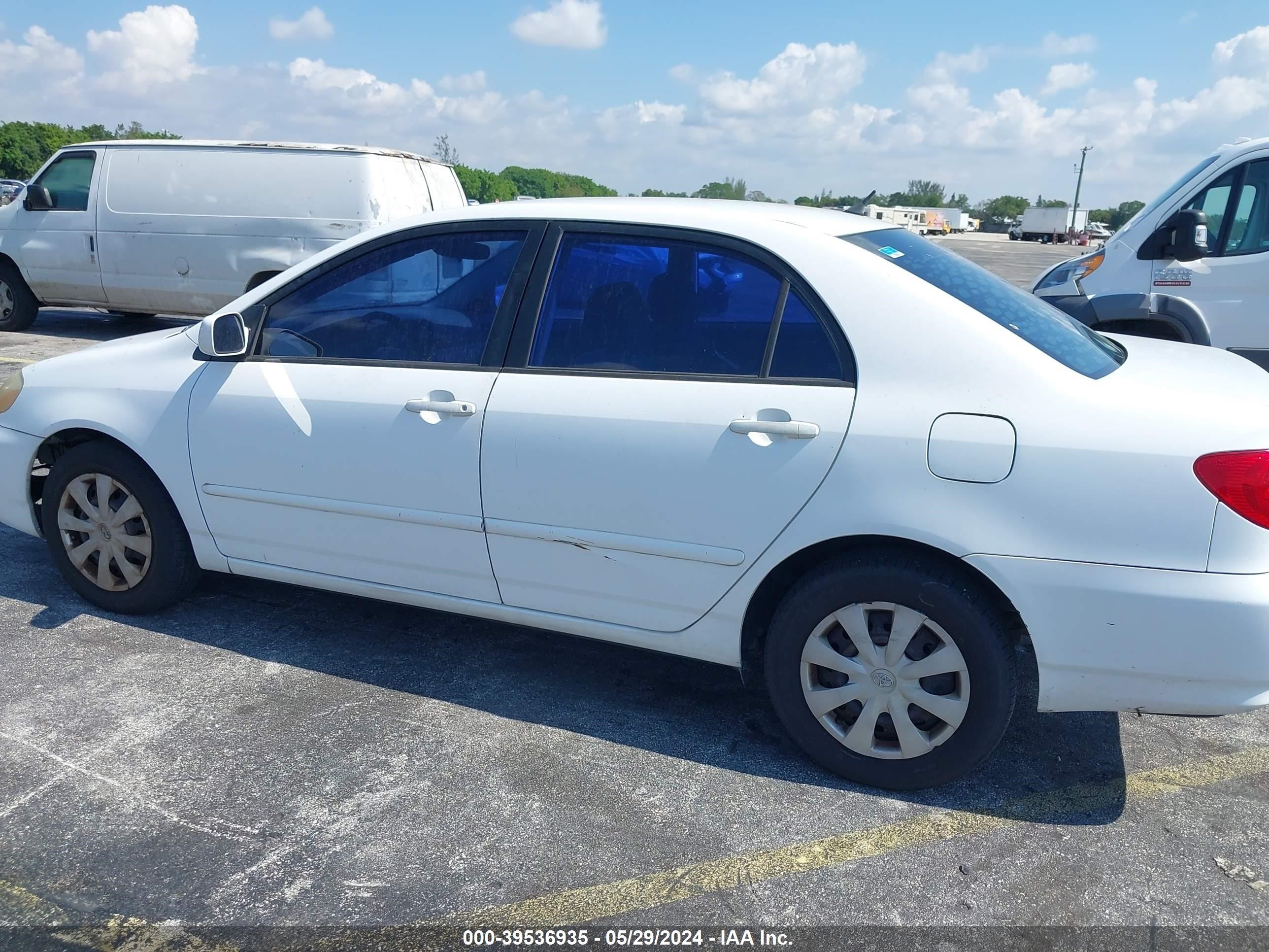 Photo 5 VIN: 1NXBR32E45Z563122 - TOYOTA COROLLA 