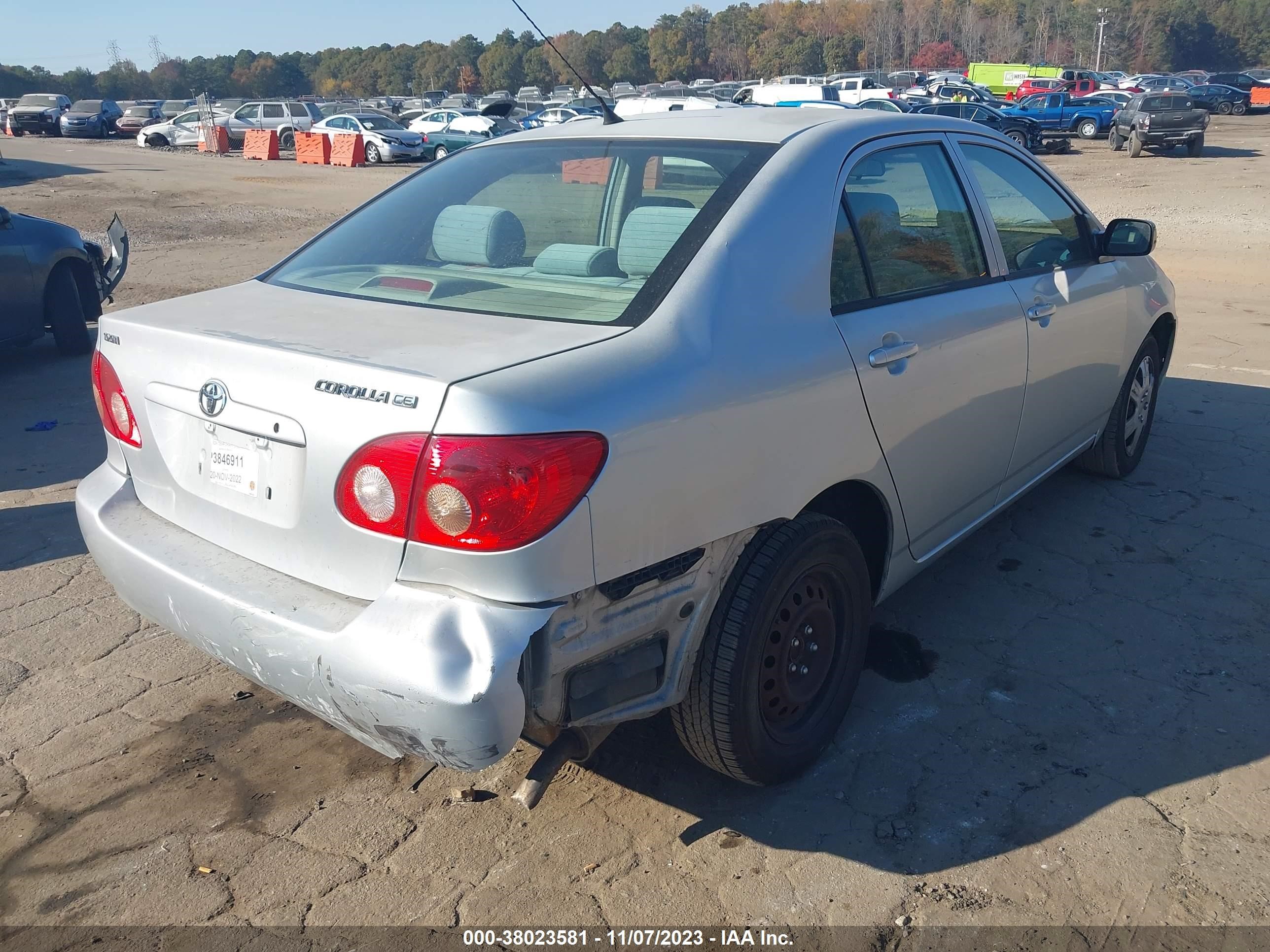 Photo 3 VIN: 1NXBR32E47Z893765 - TOYOTA COROLLA 