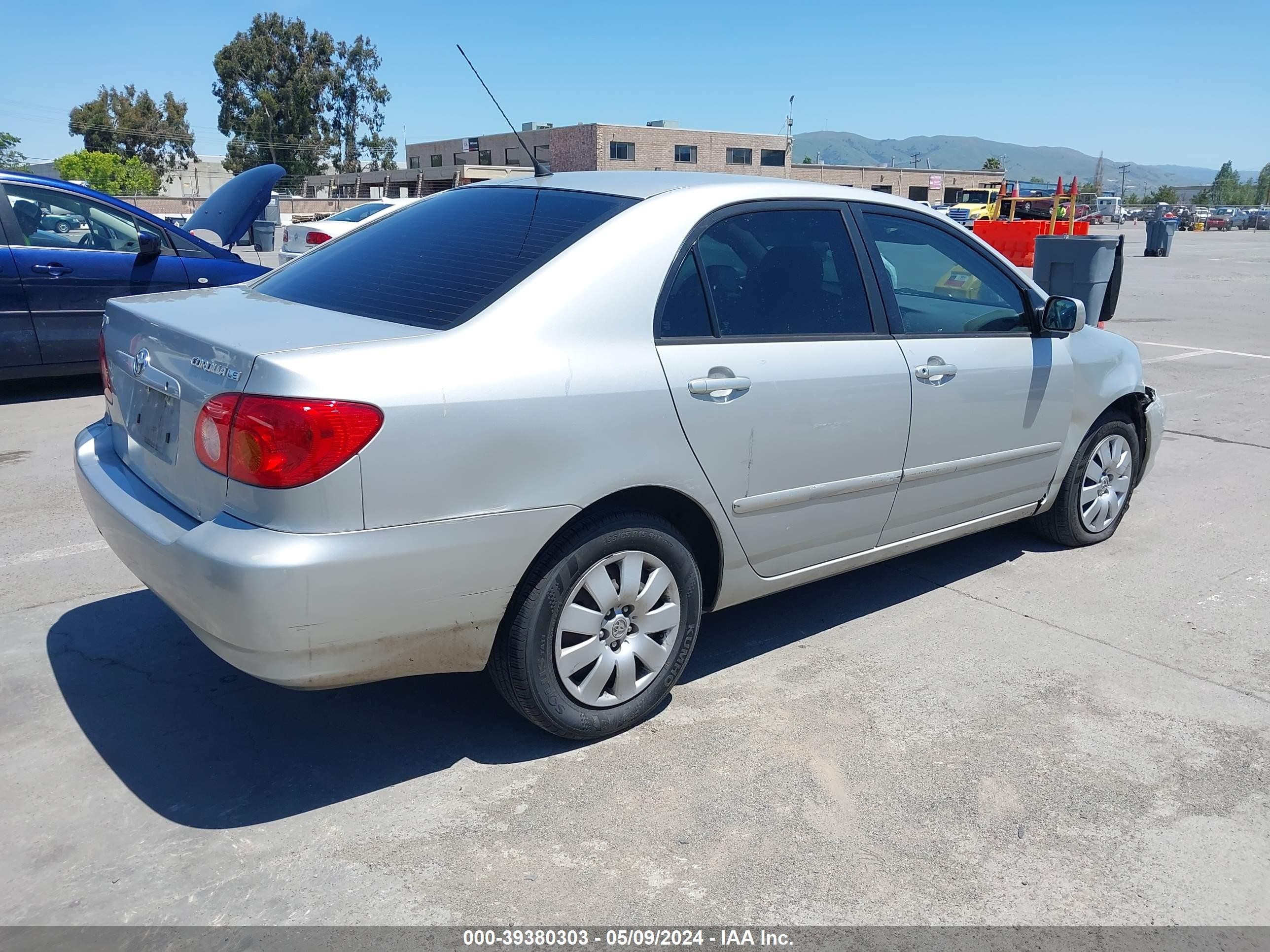 Photo 3 VIN: 1NXBR32E64Z308566 - TOYOTA COROLLA 