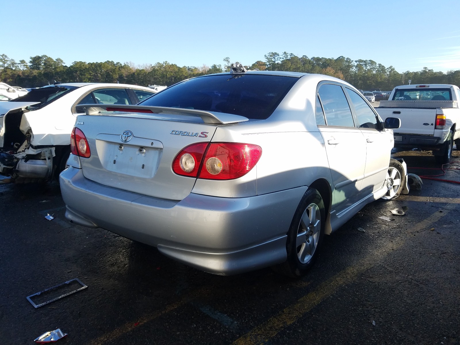 Photo 3 VIN: 1NXBR32E68Z940764 - TOYOTA COROLLA CE 