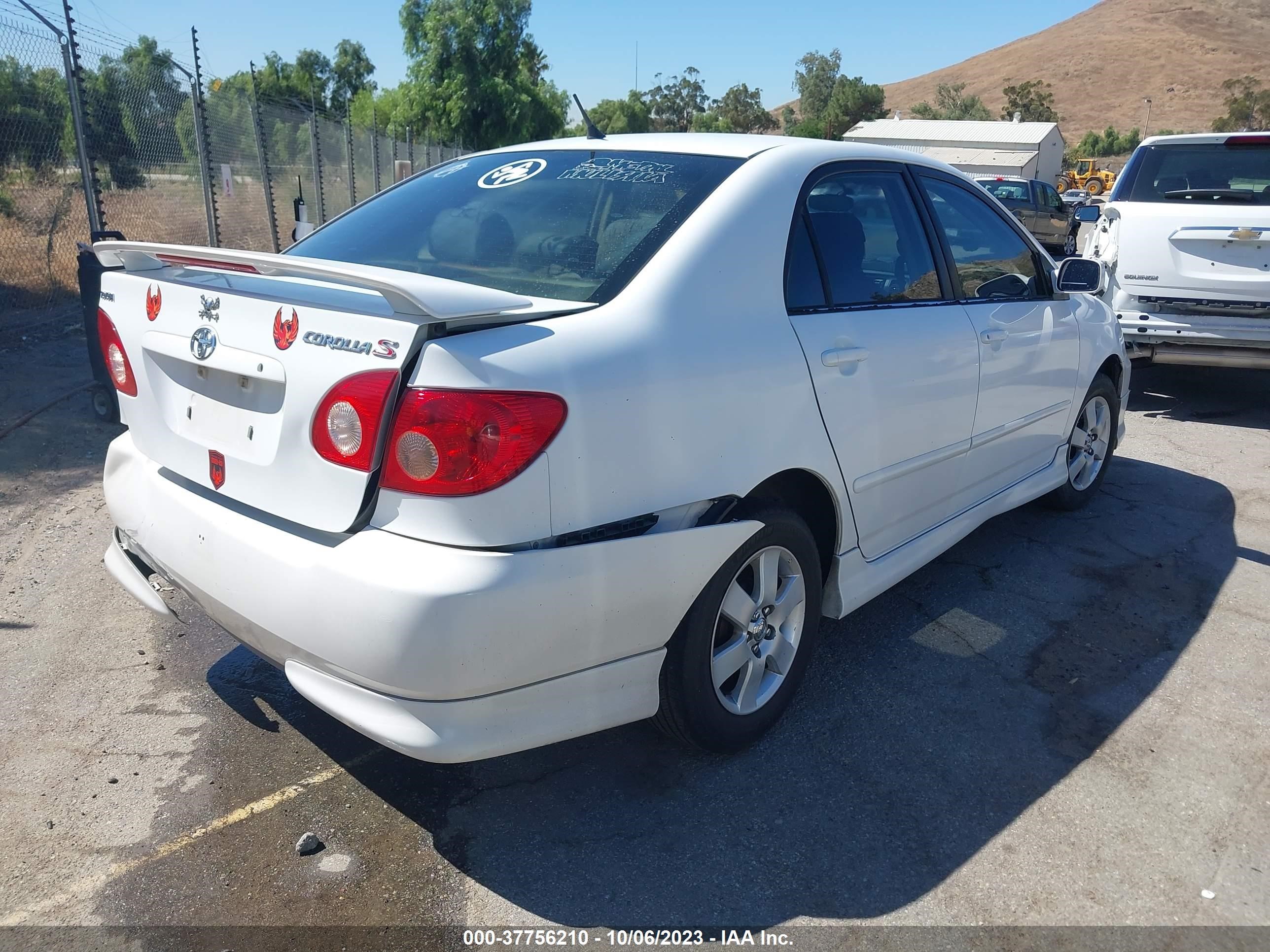 Photo 3 VIN: 1NXBR32E75Z388798 - TOYOTA COROLLA 