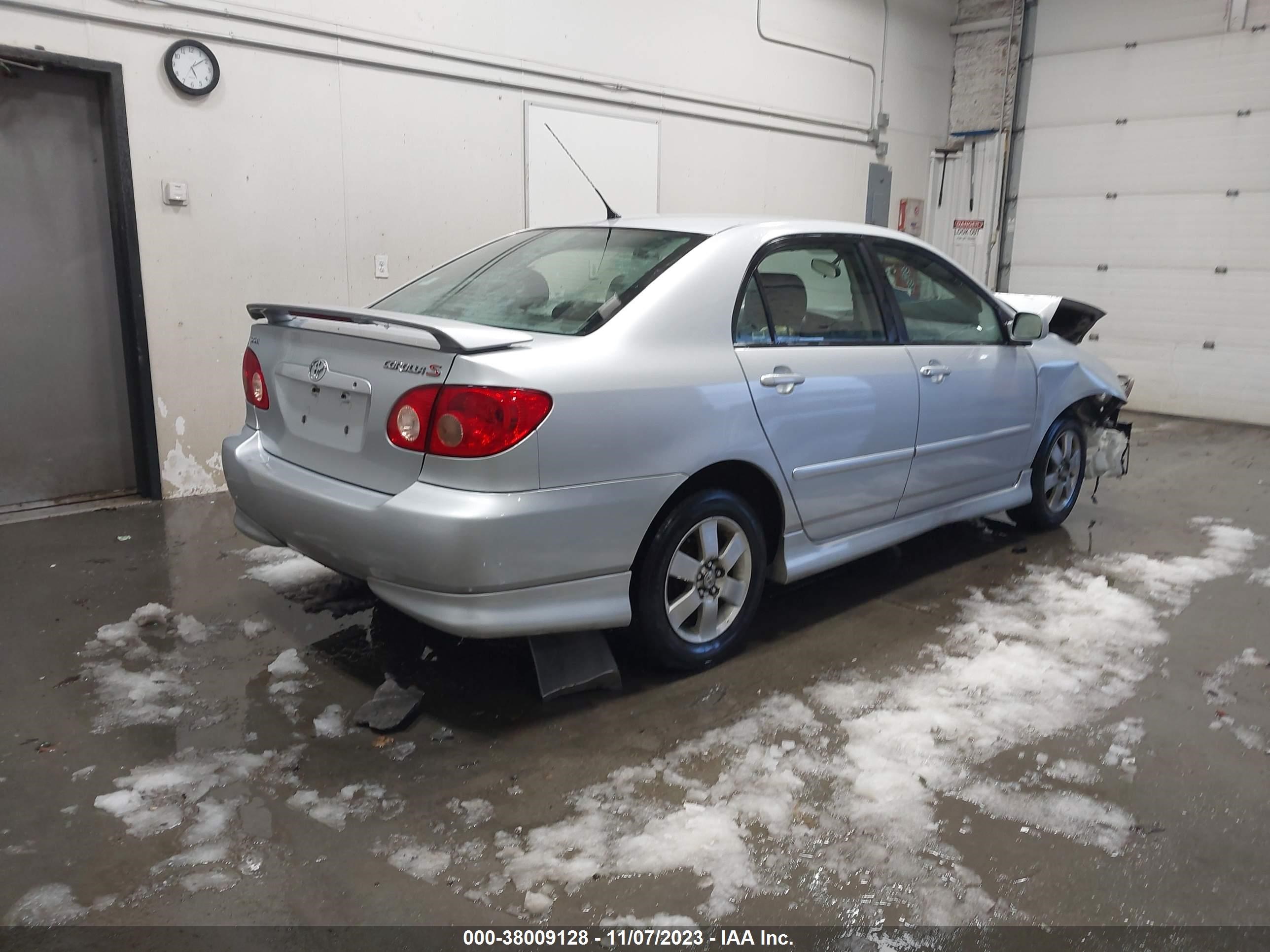 Photo 3 VIN: 1NXBR32E76Z713256 - TOYOTA COROLLA 