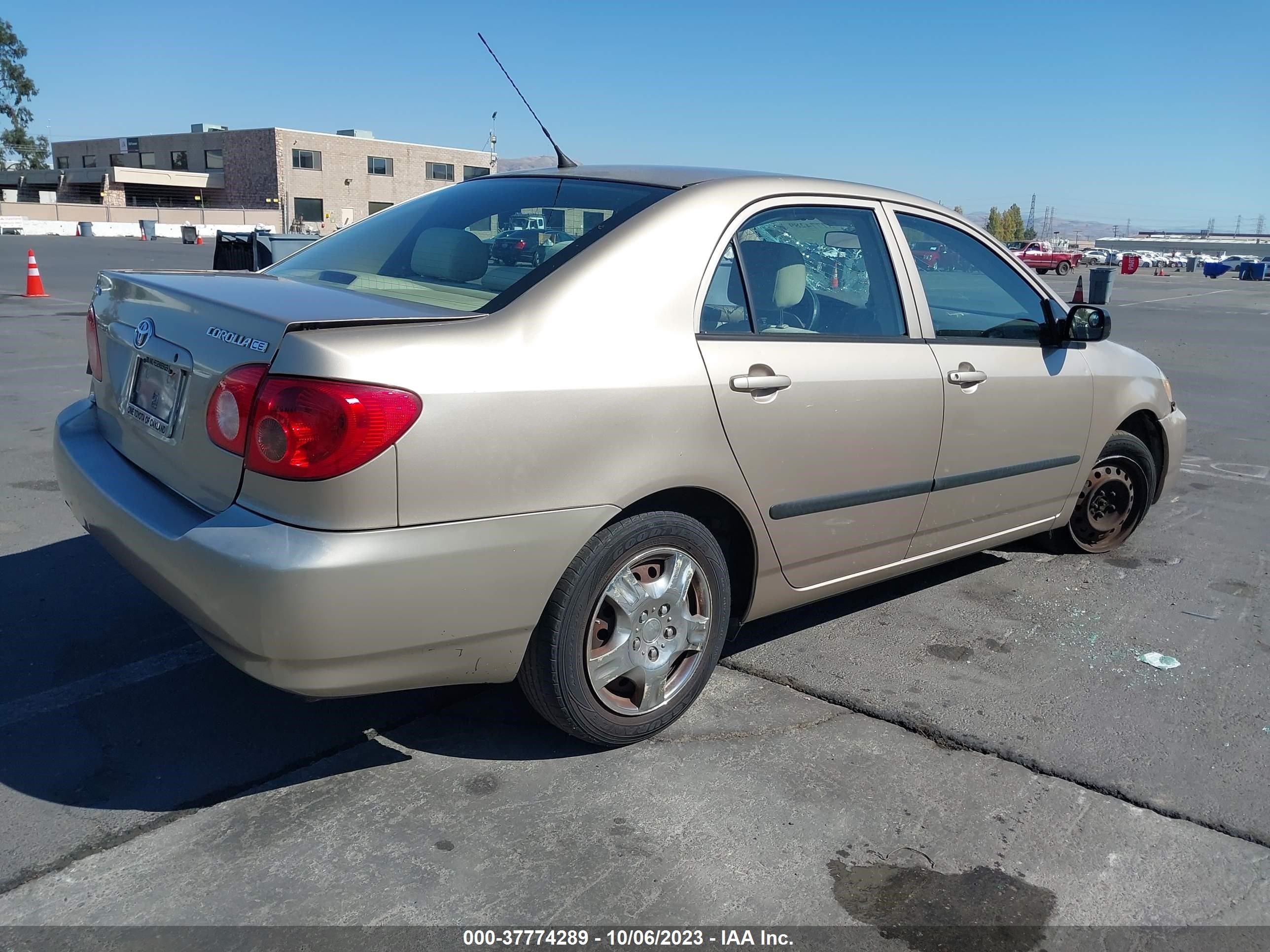 Photo 3 VIN: 1NXBR32E78Z982229 - TOYOTA COROLLA 