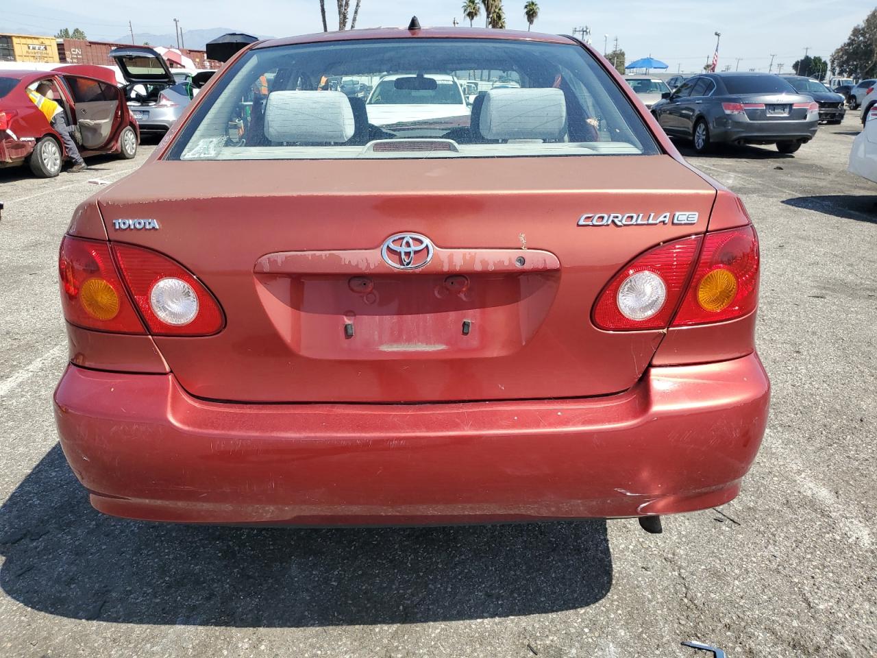 Photo 5 VIN: 1NXBR32E83Z009143 - TOYOTA COROLLA 