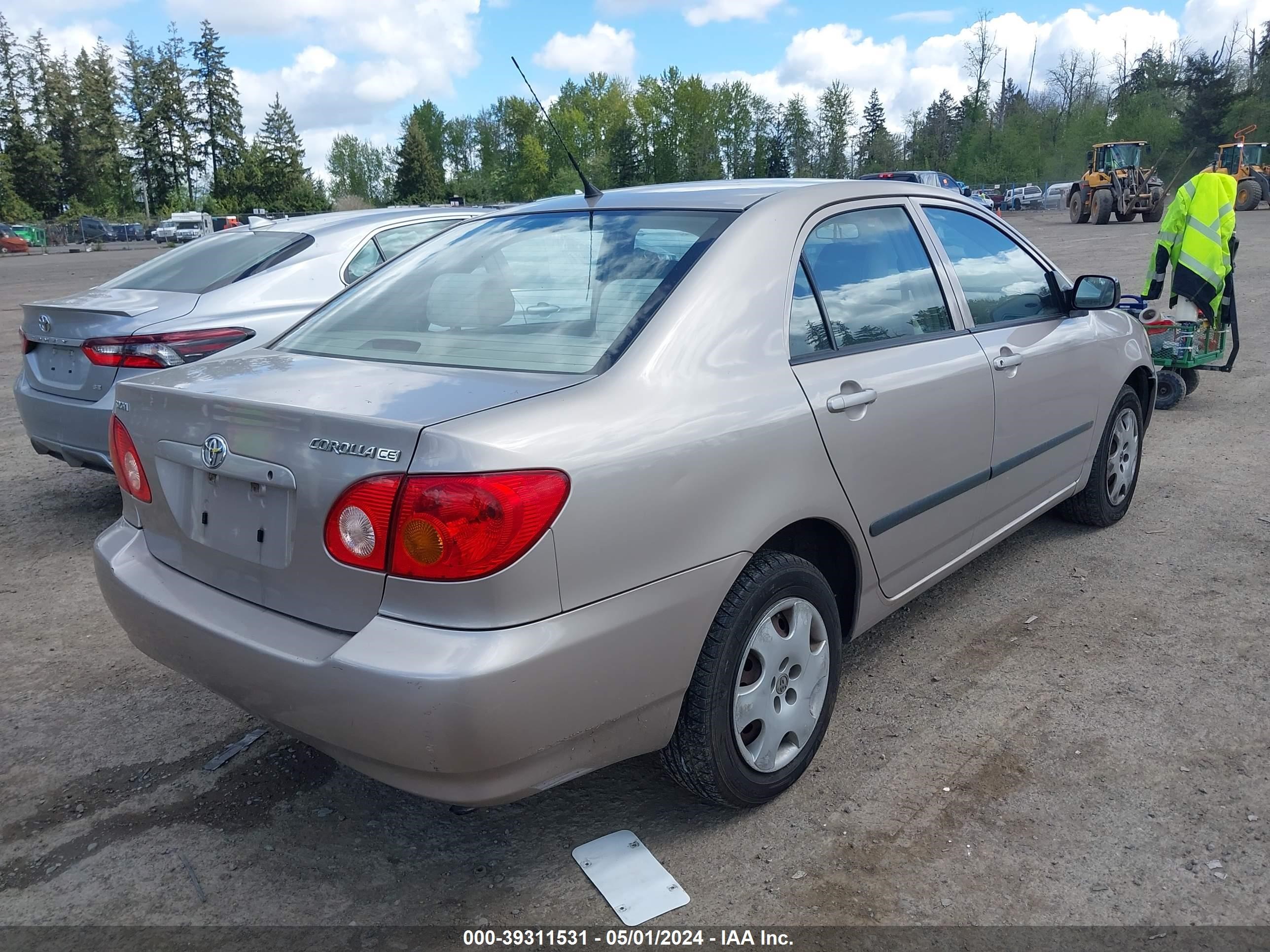 Photo 3 VIN: 1NXBR32E83Z081136 - TOYOTA COROLLA 