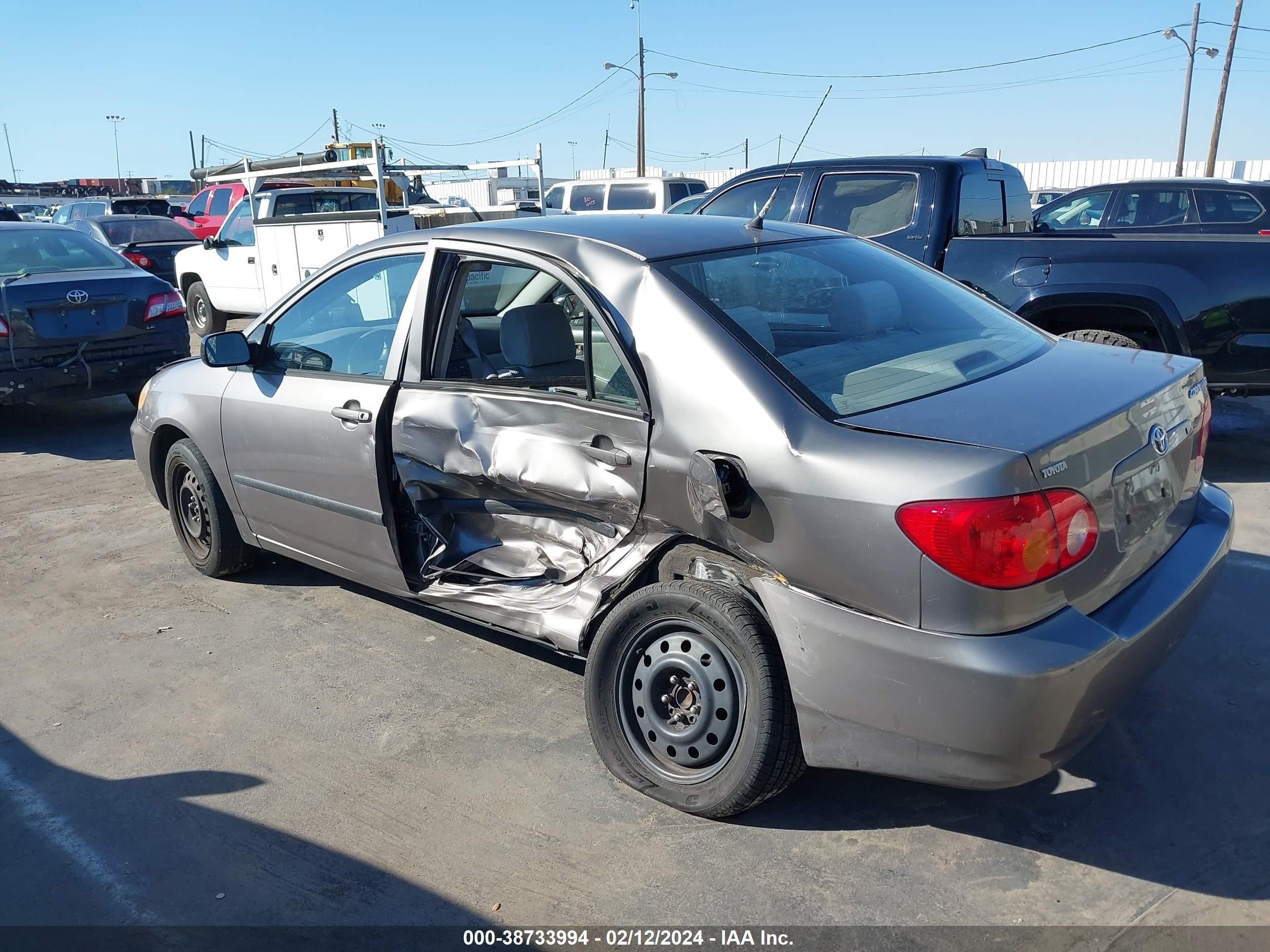 Photo 2 VIN: 1NXBR32E84Z246510 - TOYOTA COROLLA 