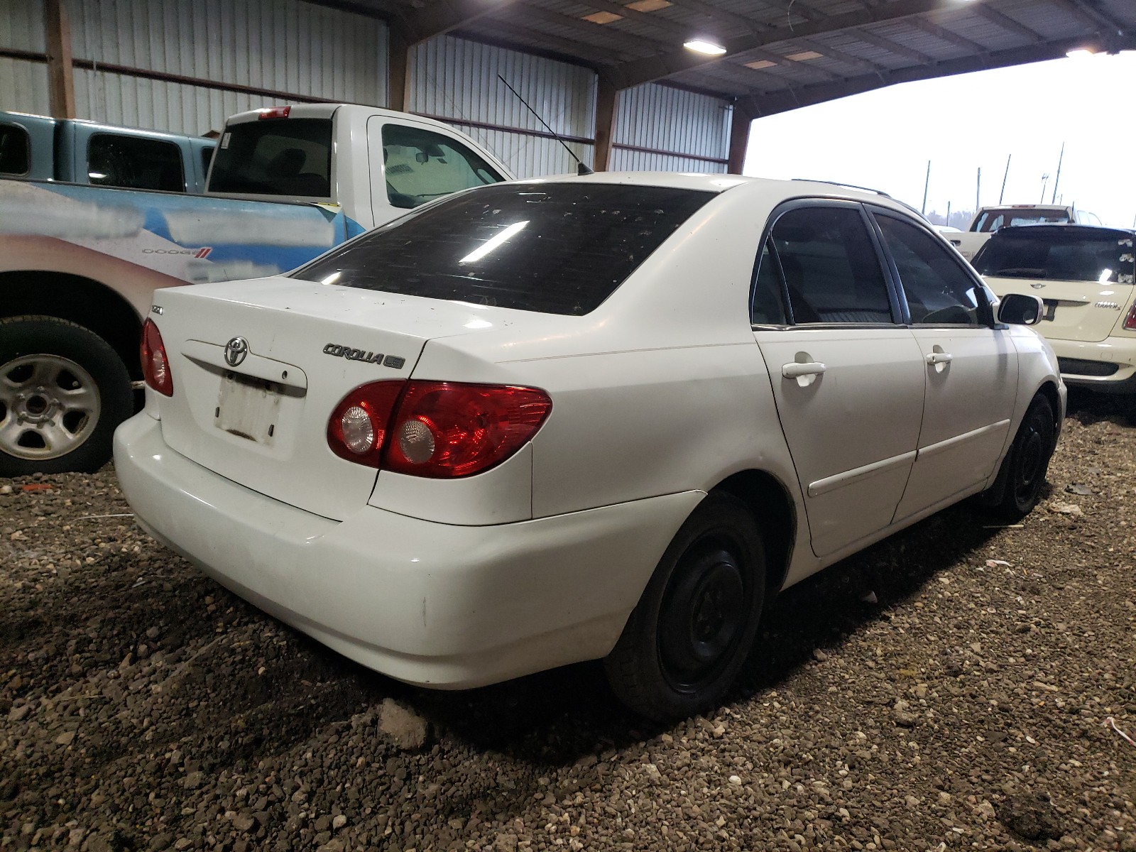 Photo 3 VIN: 1NXBR32E85Z464481 - TOYOTA COROLLA CE 