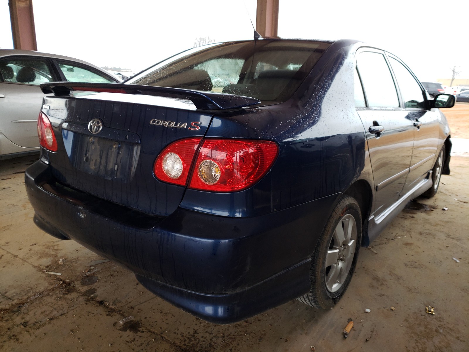 Photo 3 VIN: 1NXBR32E85Z484052 - TOYOTA COROLLA CE 