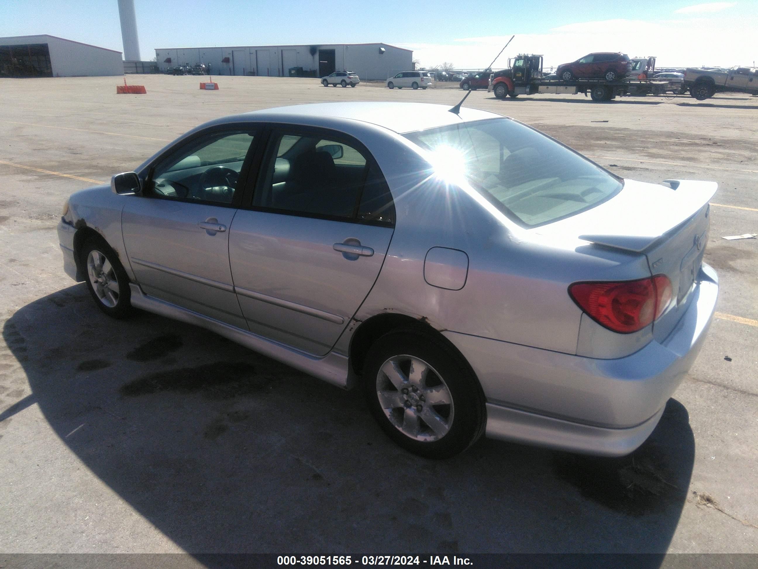 Photo 2 VIN: 1NXBR32E86Z666951 - TOYOTA COROLLA 