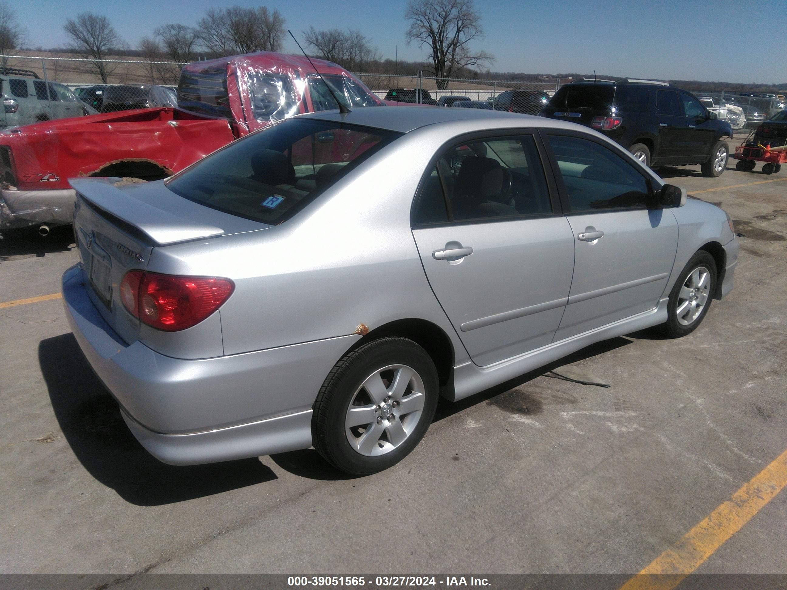 Photo 3 VIN: 1NXBR32E86Z666951 - TOYOTA COROLLA 