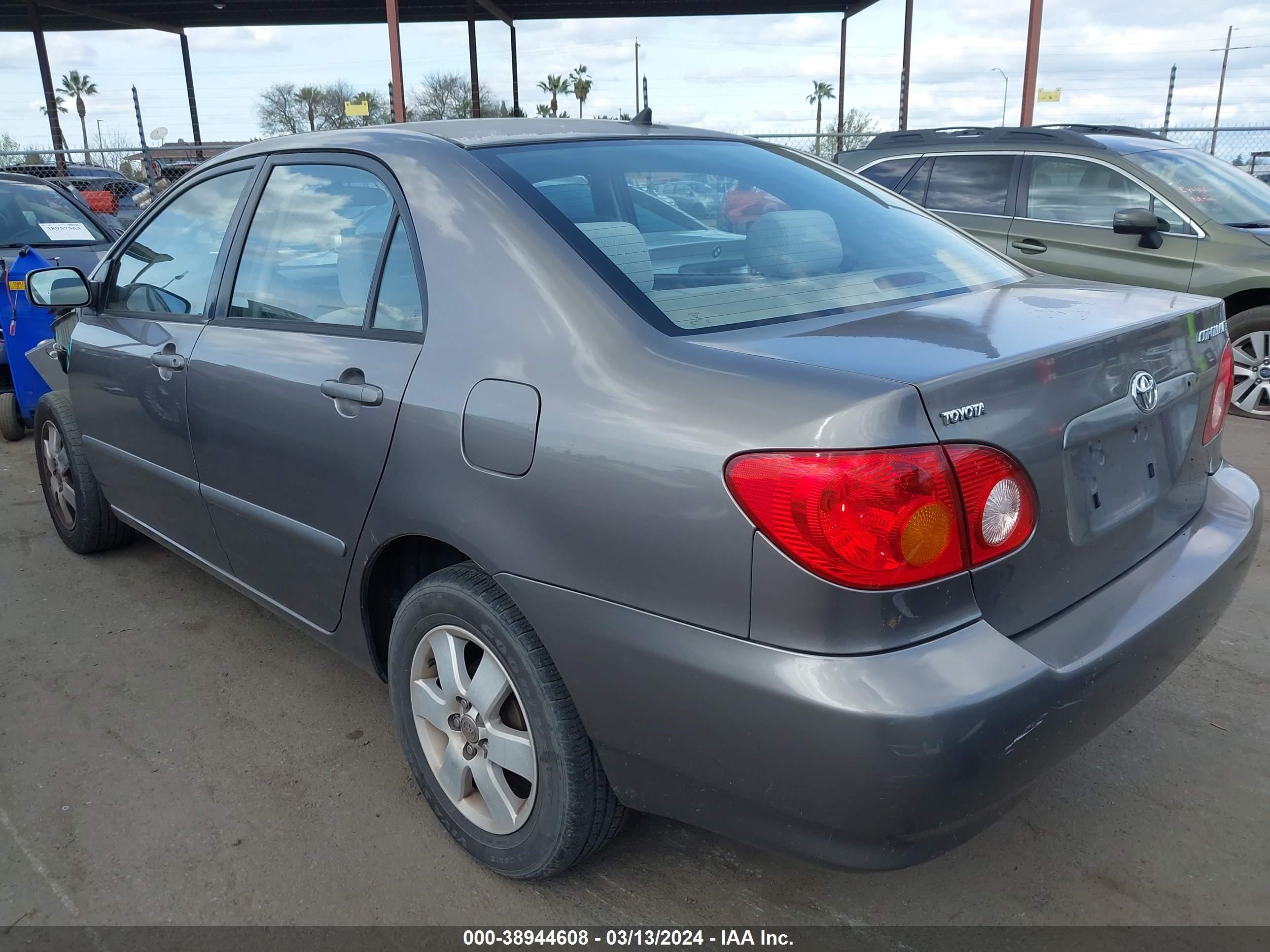 Photo 12 VIN: 1NXBR32E93Z010186 - TOYOTA COROLLA 