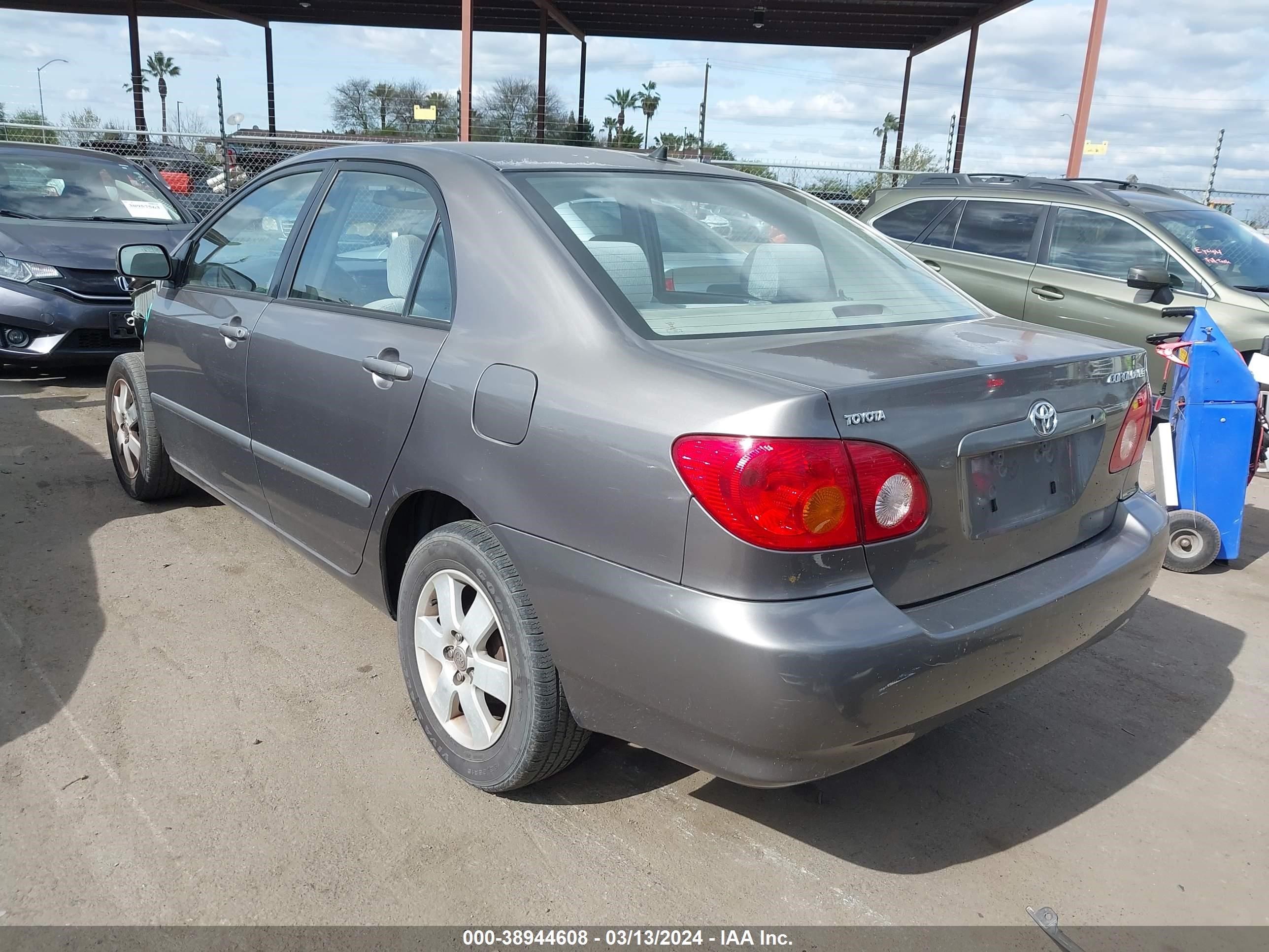 Photo 2 VIN: 1NXBR32E93Z010186 - TOYOTA COROLLA 