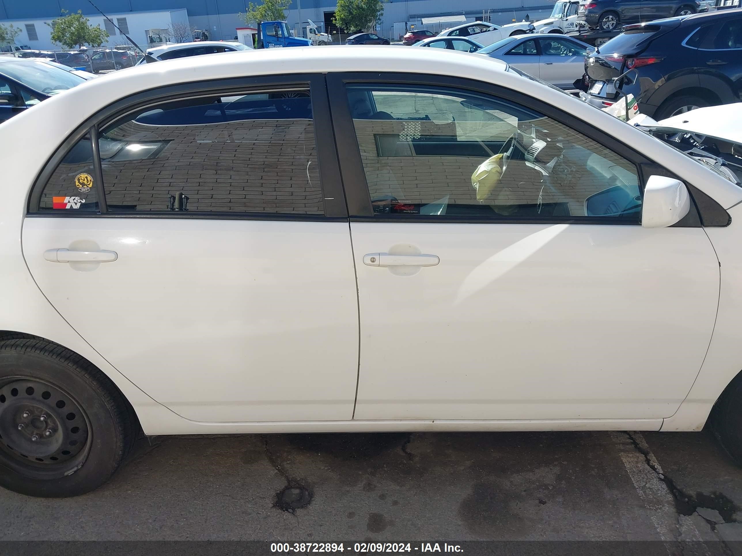 Photo 13 VIN: 1NXBR32E96Z762829 - TOYOTA COROLLA 