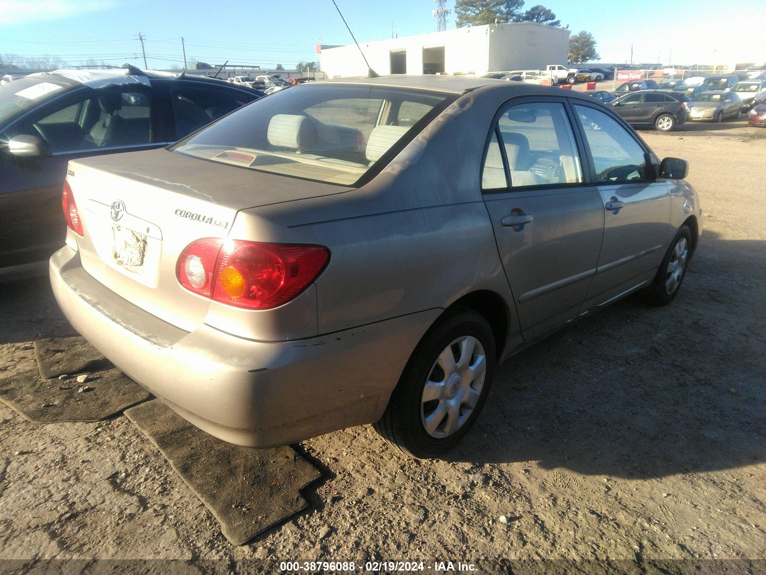 Photo 3 VIN: 1NXBR32EX3Z181674 - TOYOTA COROLLA 