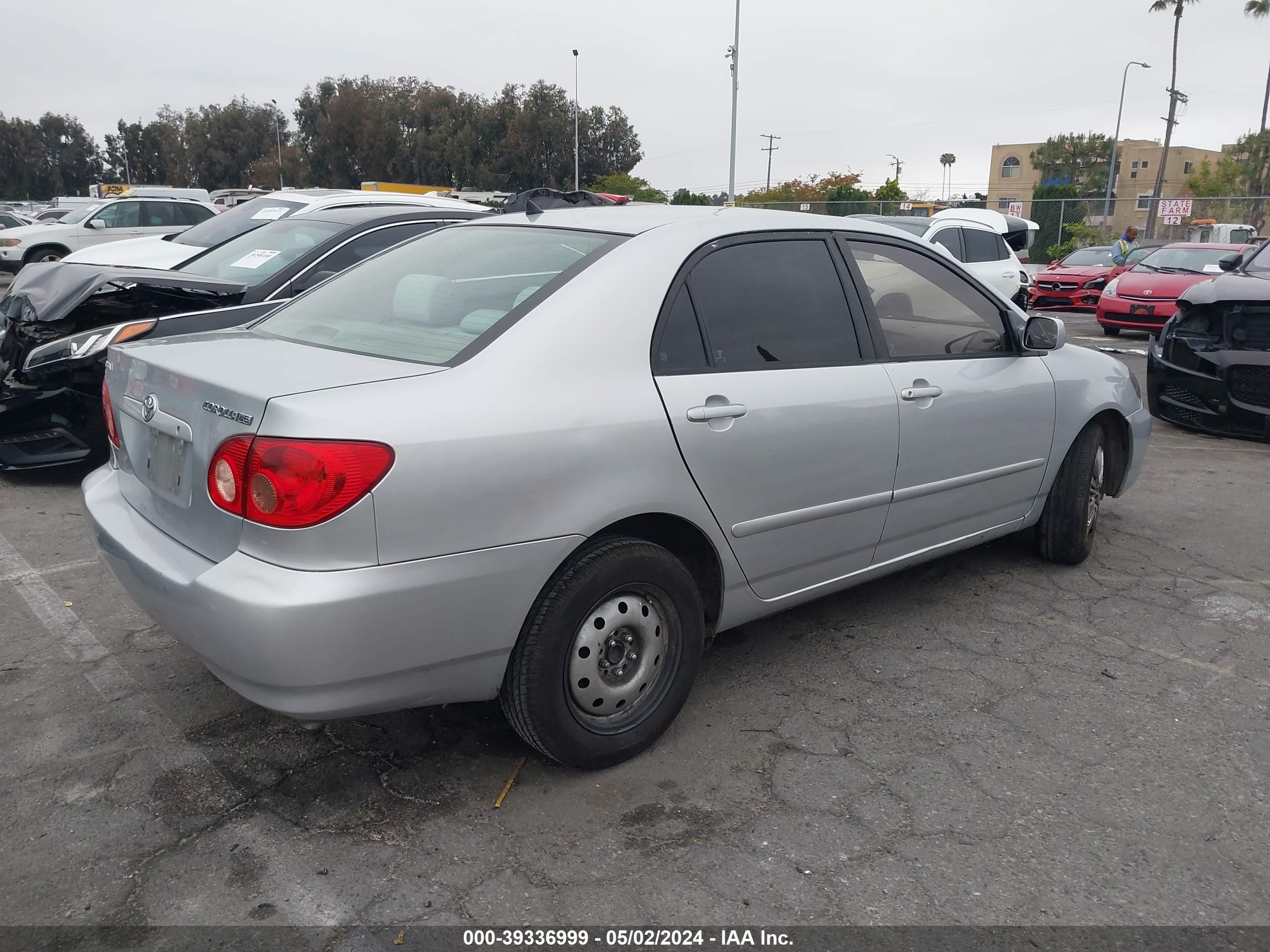 Photo 3 VIN: 1NXBR32EX8Z991569 - TOYOTA COROLLA 