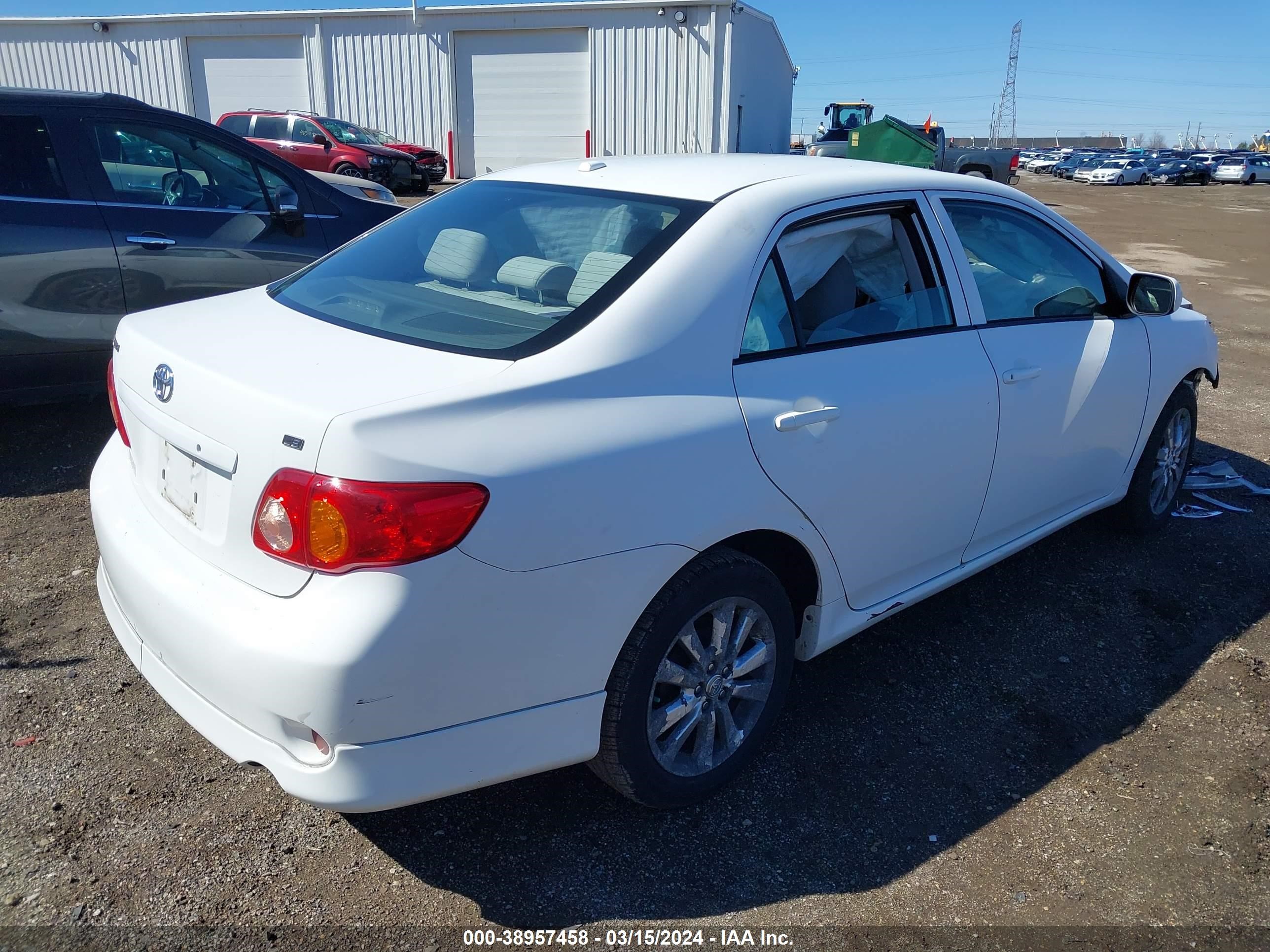 Photo 3 VIN: 1NXBU40E09Z084855 - TOYOTA COROLLA 