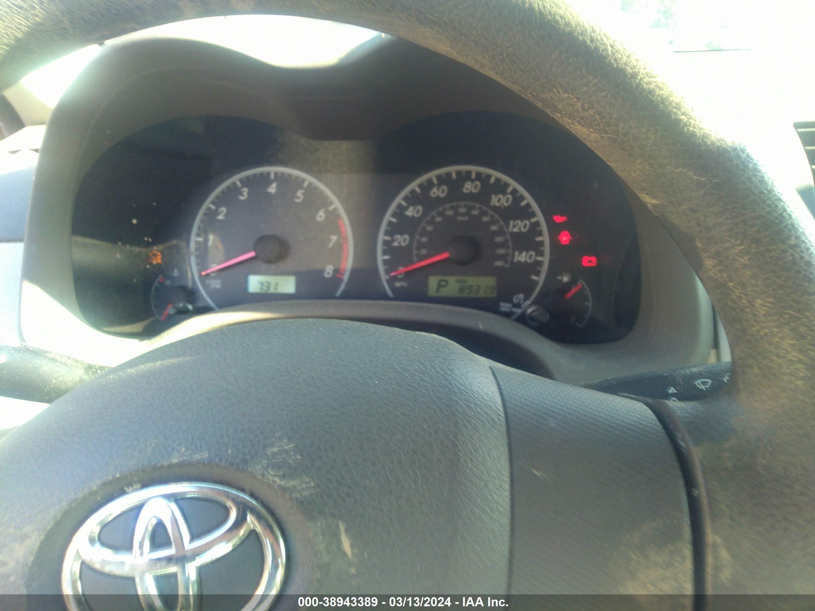 Photo 6 VIN: 1NXBU40E09Z132404 - TOYOTA COROLLA 