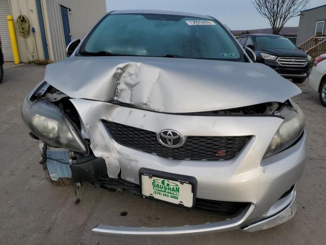 Photo 4 VIN: 1NXBU40E19Z147431 - TOYOTA COROLLA 