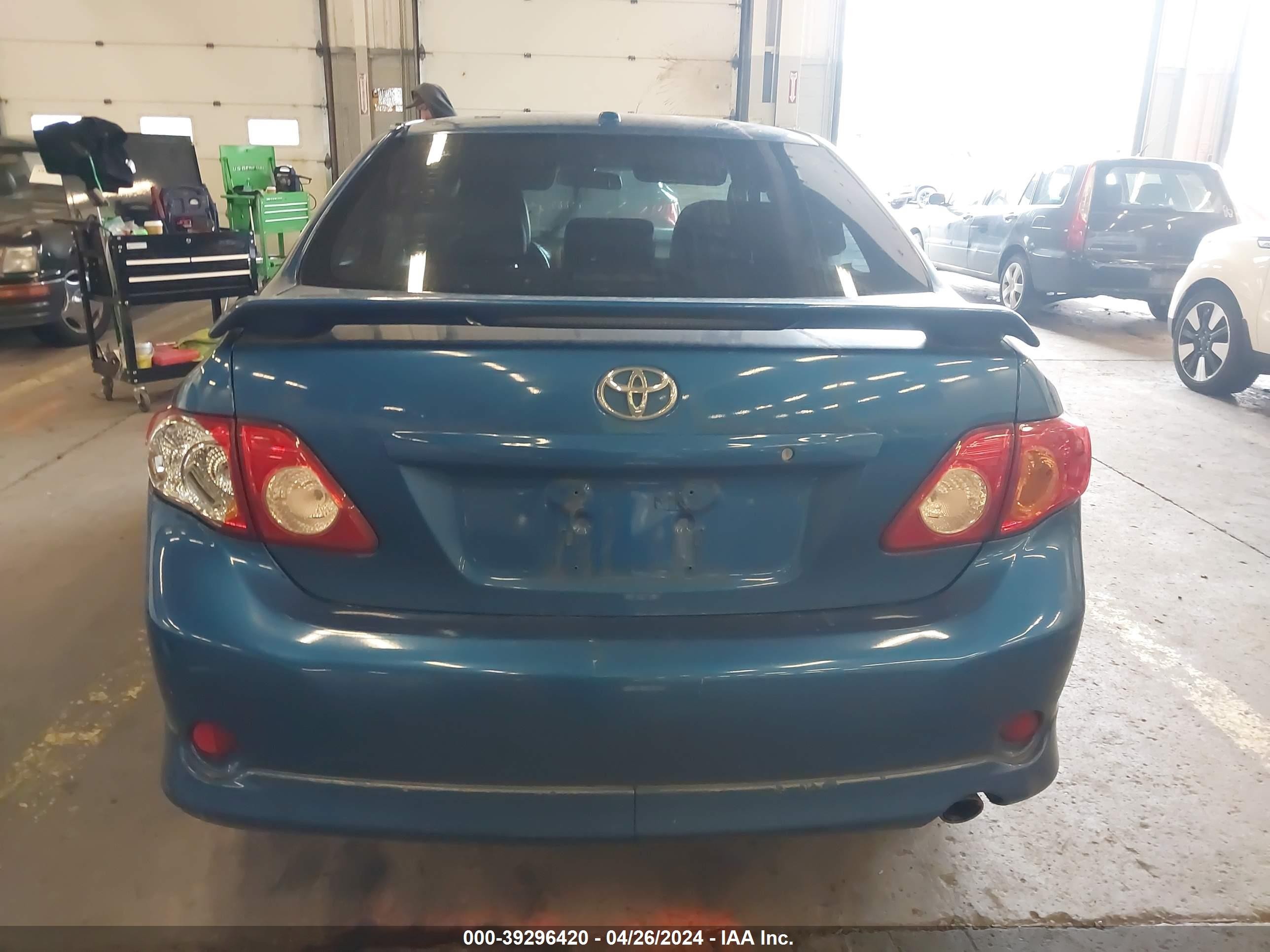 Photo 16 VIN: 1NXBU40E29Z009168 - TOYOTA COROLLA 