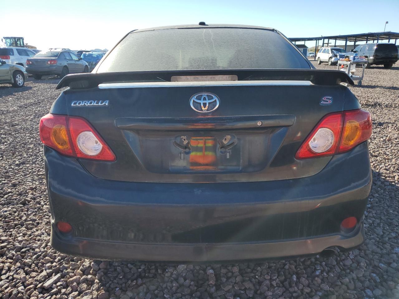 Photo 5 VIN: 1NXBU40E49Z076161 - TOYOTA COROLLA 