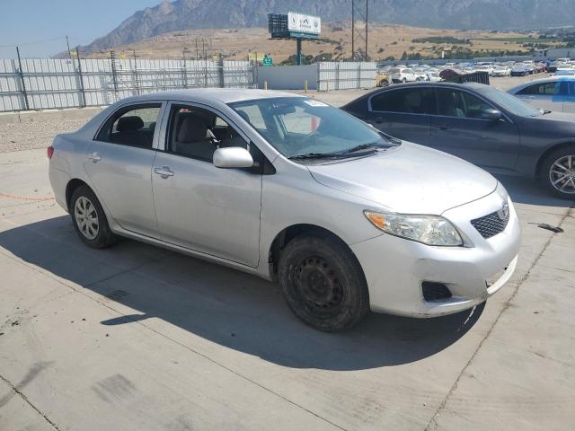 Photo 3 VIN: 1NXBU40E49Z152297 - TOYOTA COROLLA 