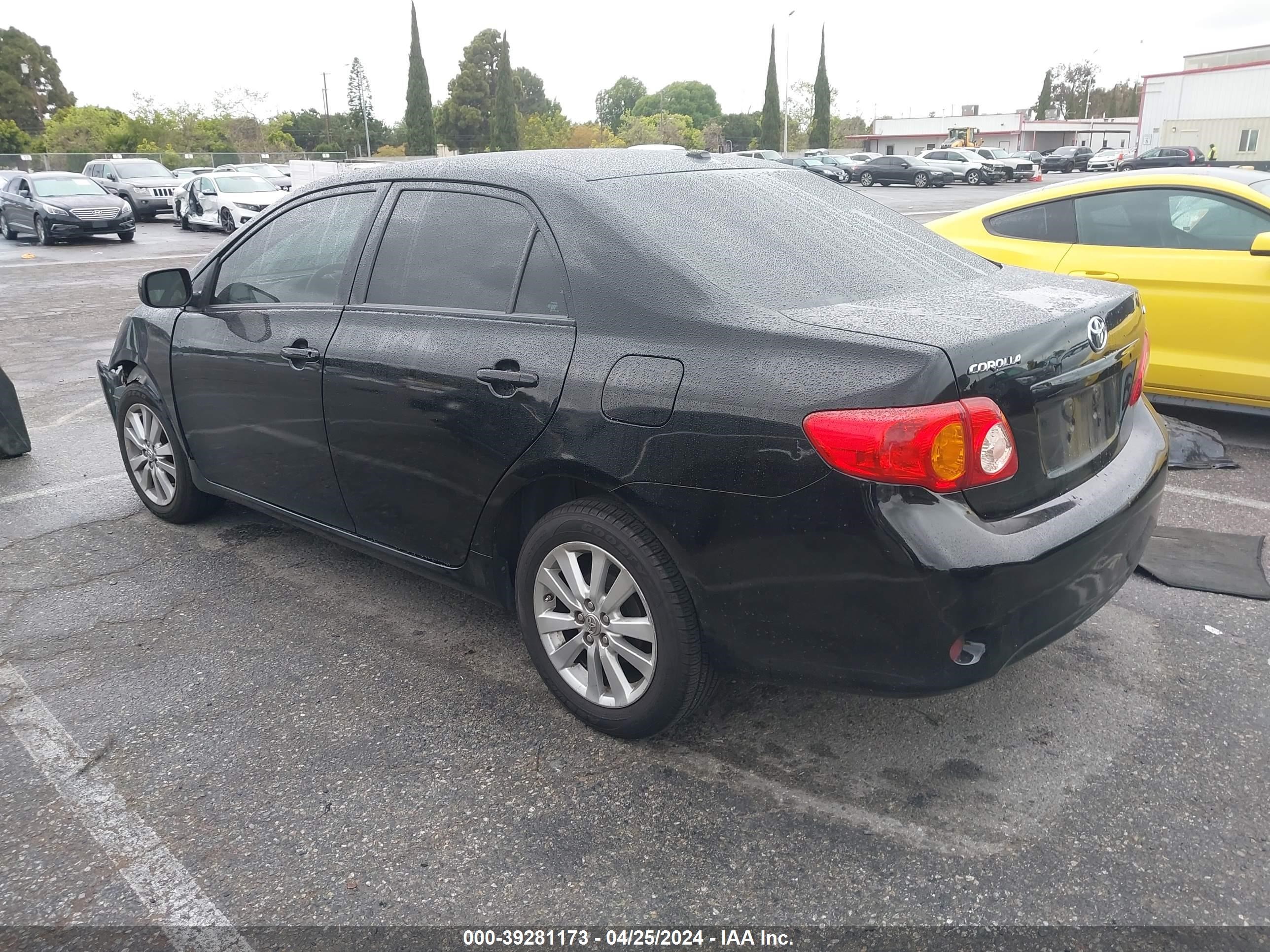 Photo 2 VIN: 1NXBU40E49Z163607 - TOYOTA COROLLA 