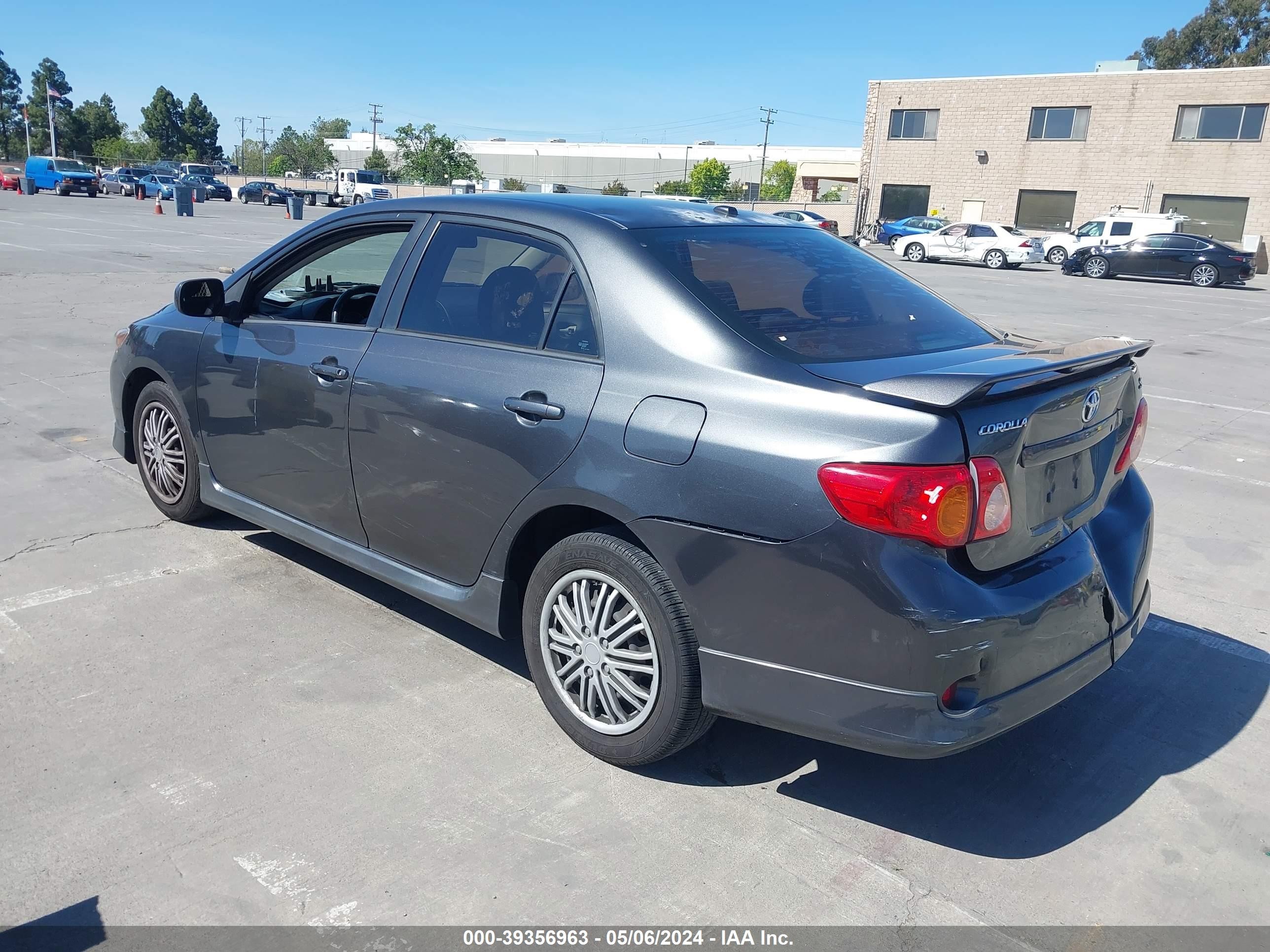 Photo 2 VIN: 1NXBU40E59Z050233 - TOYOTA COROLLA 