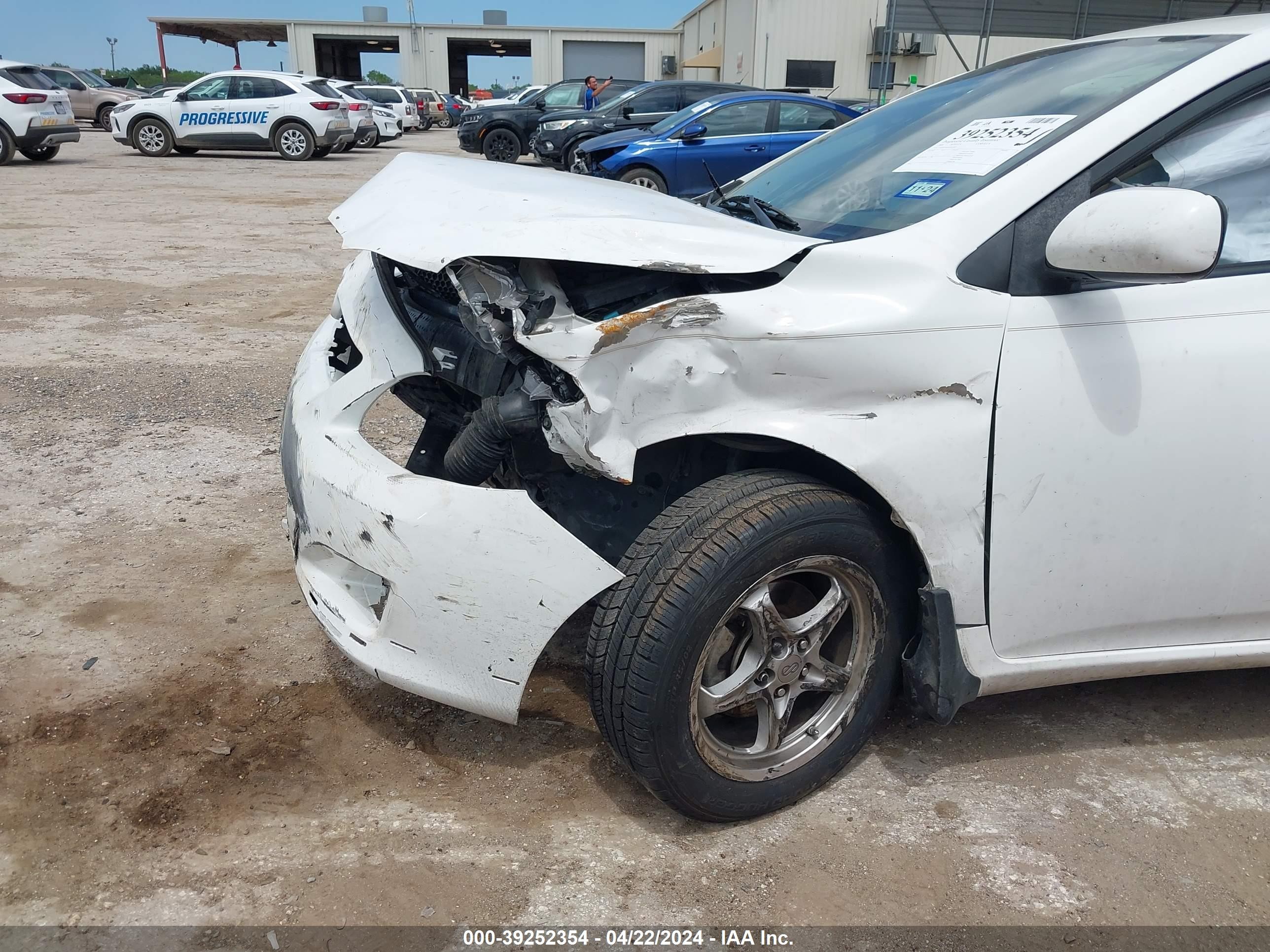 Photo 5 VIN: 1NXBU40E69Z015832 - TOYOTA COROLLA 