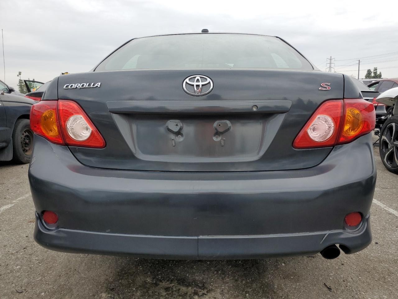 Photo 5 VIN: 1NXBU40E69Z064304 - TOYOTA COROLLA 