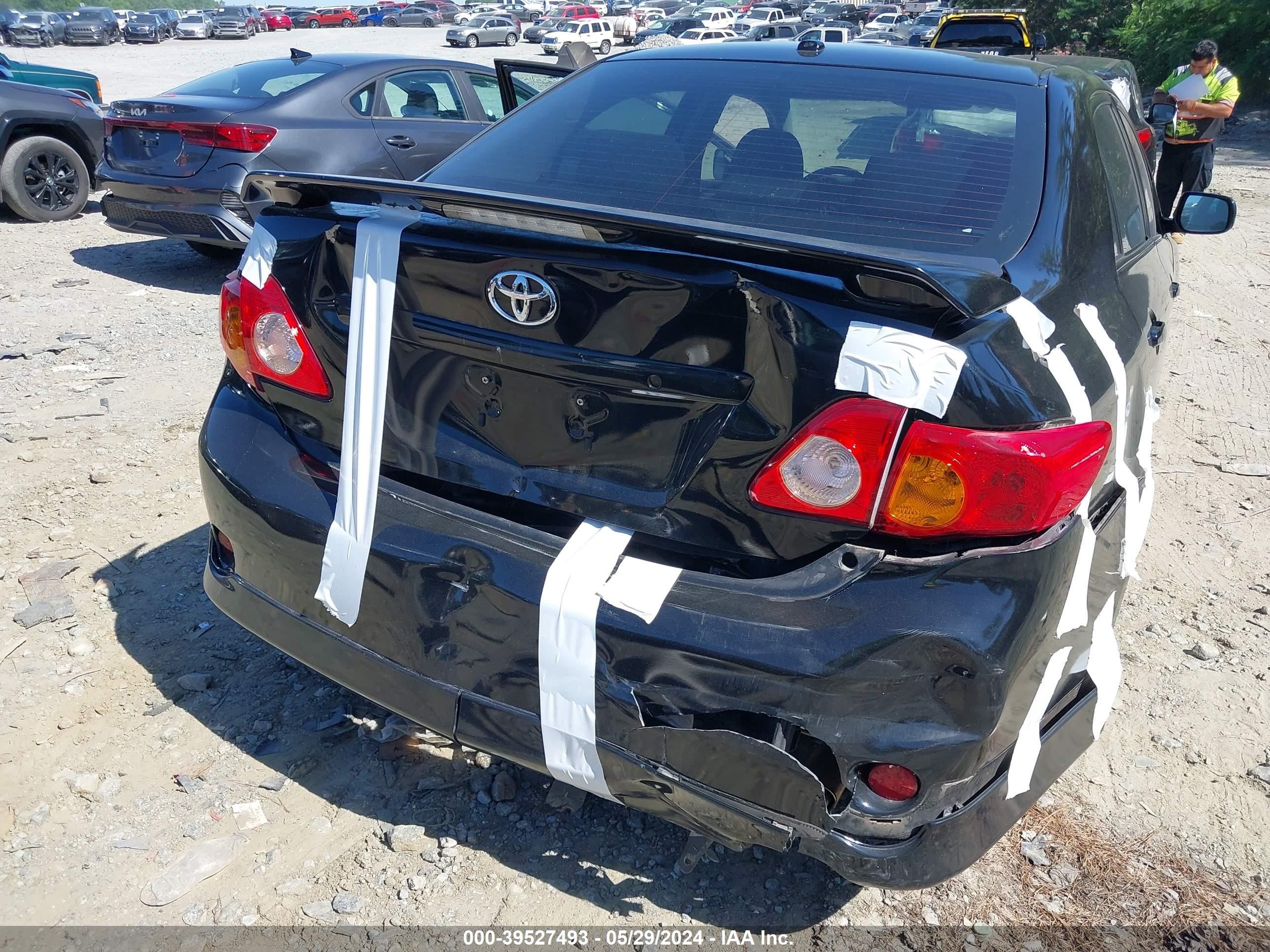 Photo 5 VIN: 1NXBU40E69Z066991 - TOYOTA COROLLA 