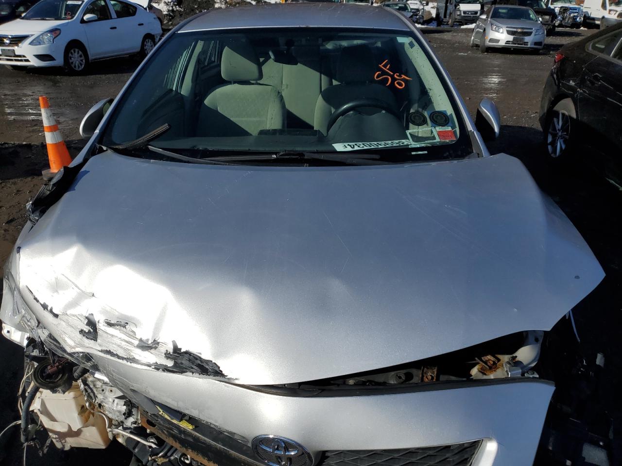 Photo 10 VIN: 1NXBU40E69Z140748 - TOYOTA COROLLA 