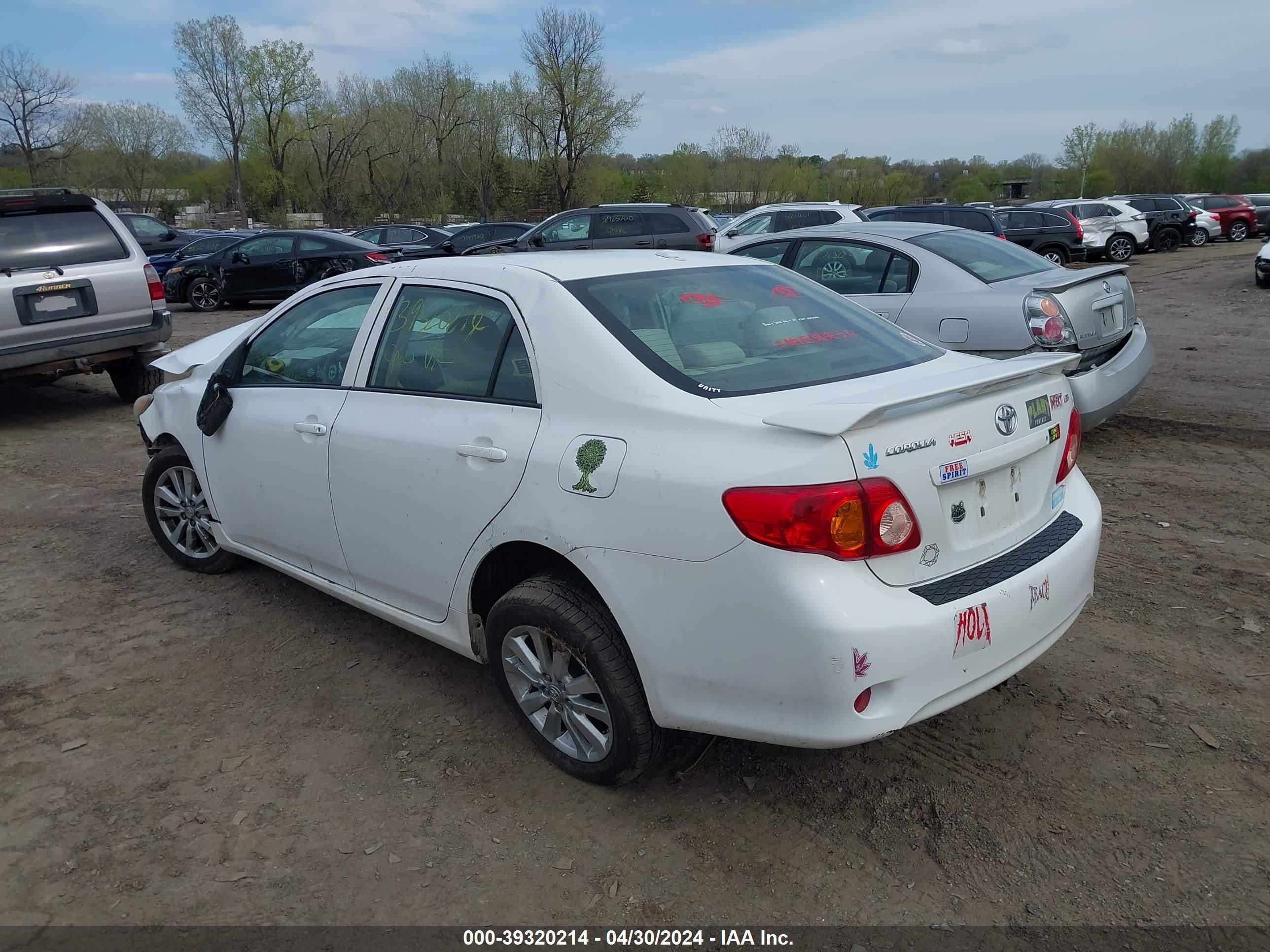 Photo 11 VIN: 1NXBU40E79Z021641 - TOYOTA COROLLA 