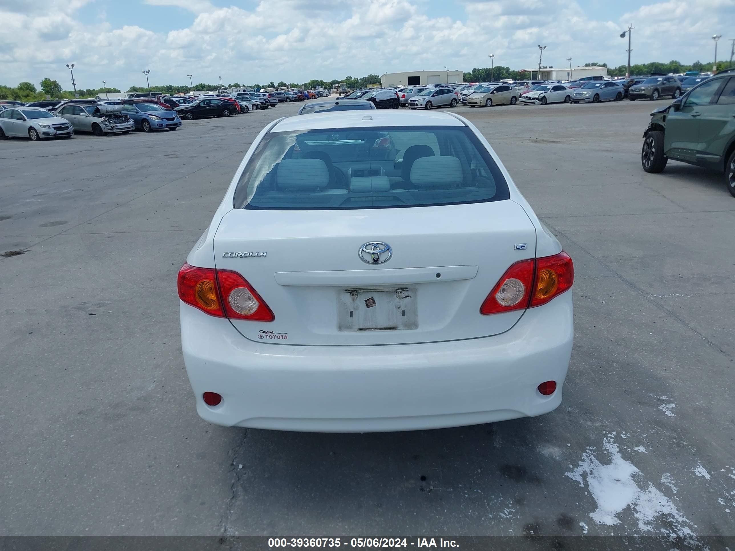 Photo 15 VIN: 1NXBU40E79Z067745 - TOYOTA COROLLA 