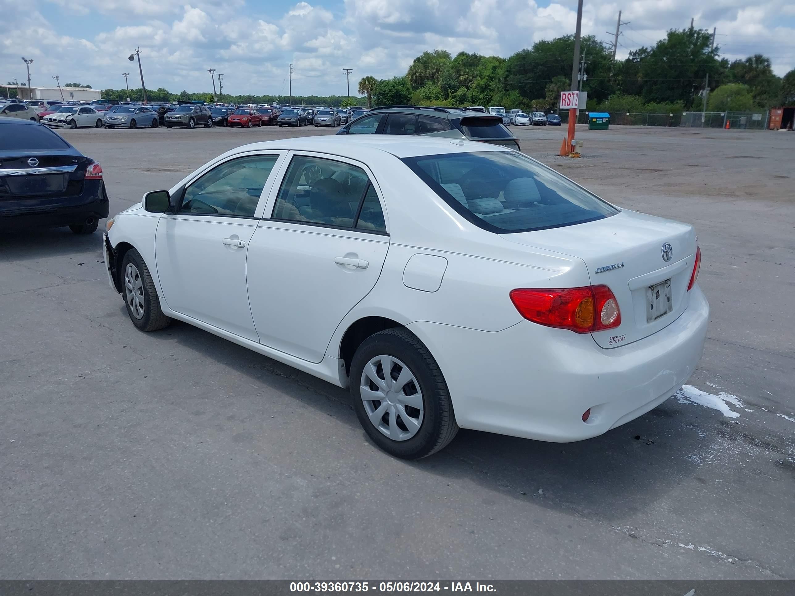 Photo 2 VIN: 1NXBU40E79Z067745 - TOYOTA COROLLA 