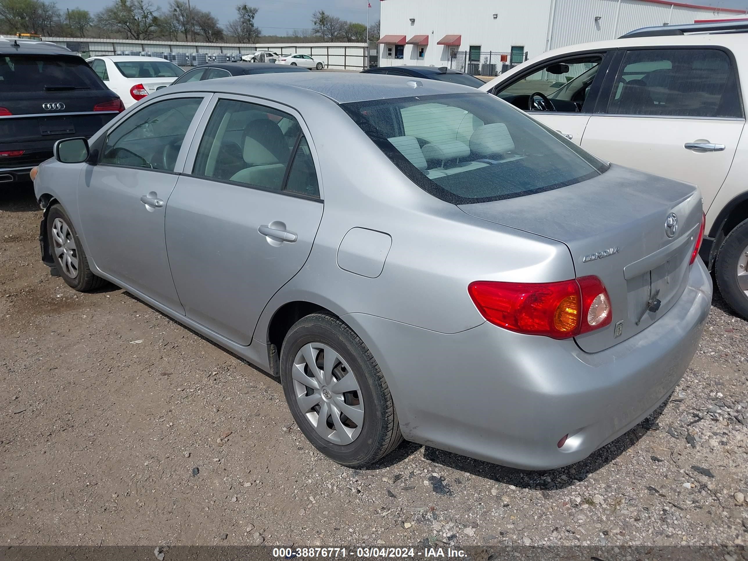 Photo 2 VIN: 1NXBU40E79Z089342 - TOYOTA COROLLA 