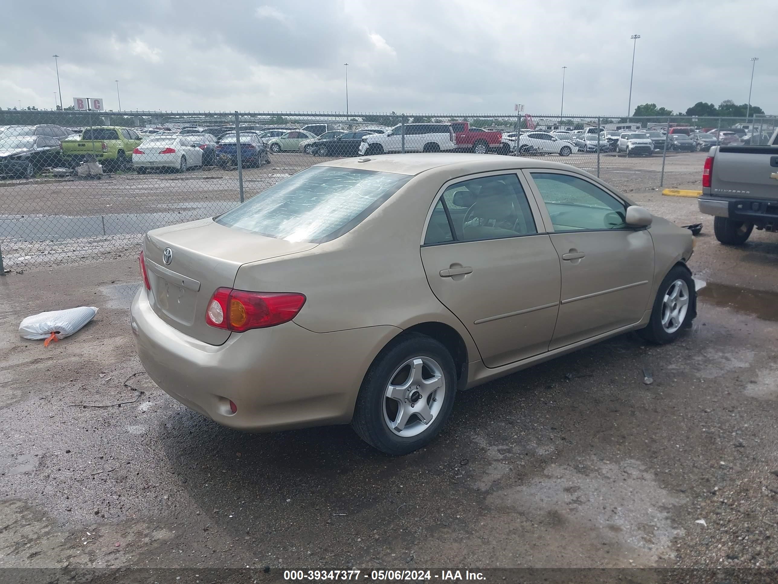 Photo 3 VIN: 1NXBU40E89Z030364 - TOYOTA COROLLA 