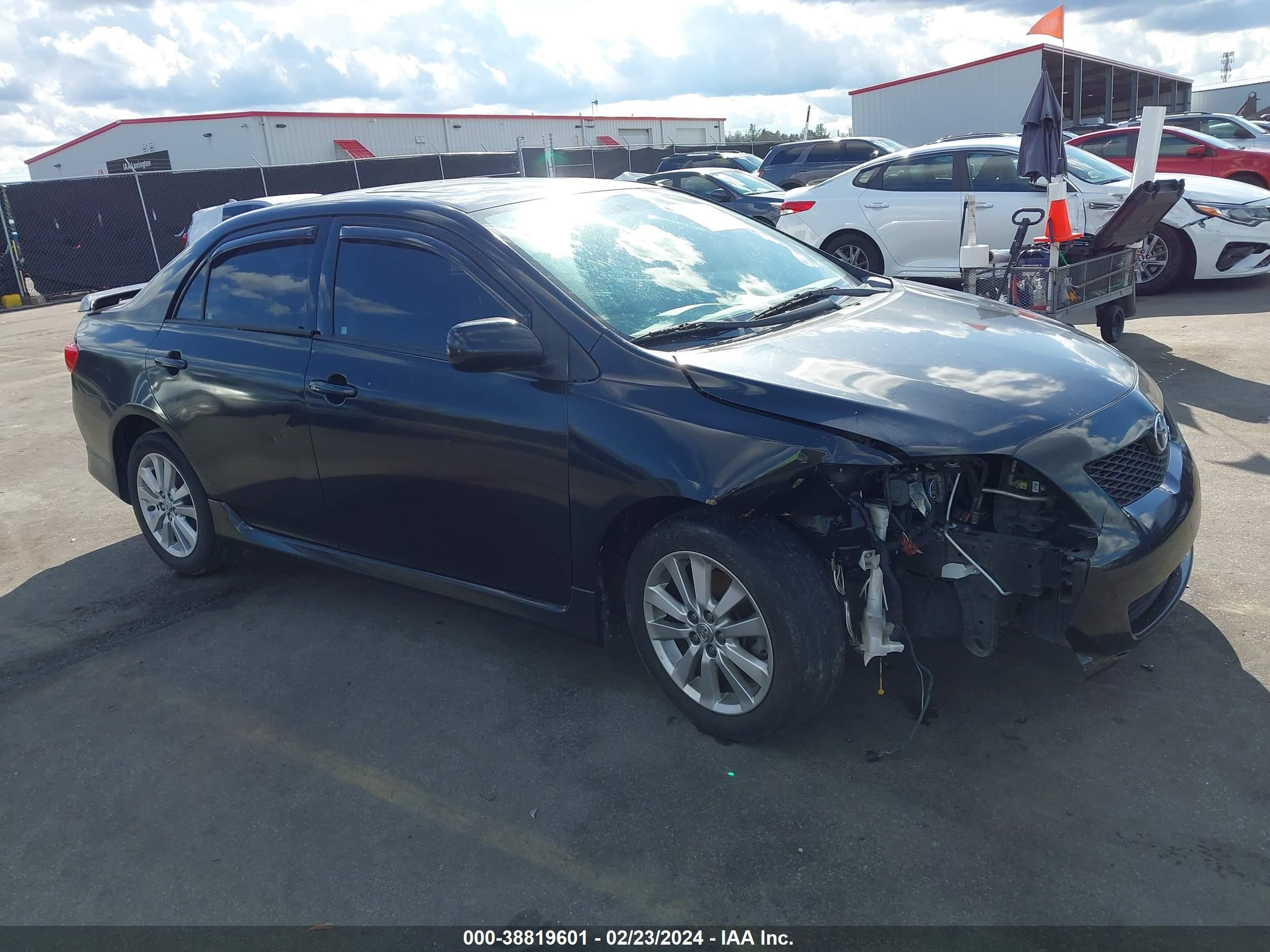 Photo 0 VIN: 1NXBU40E99Z113723 - TOYOTA COROLLA 