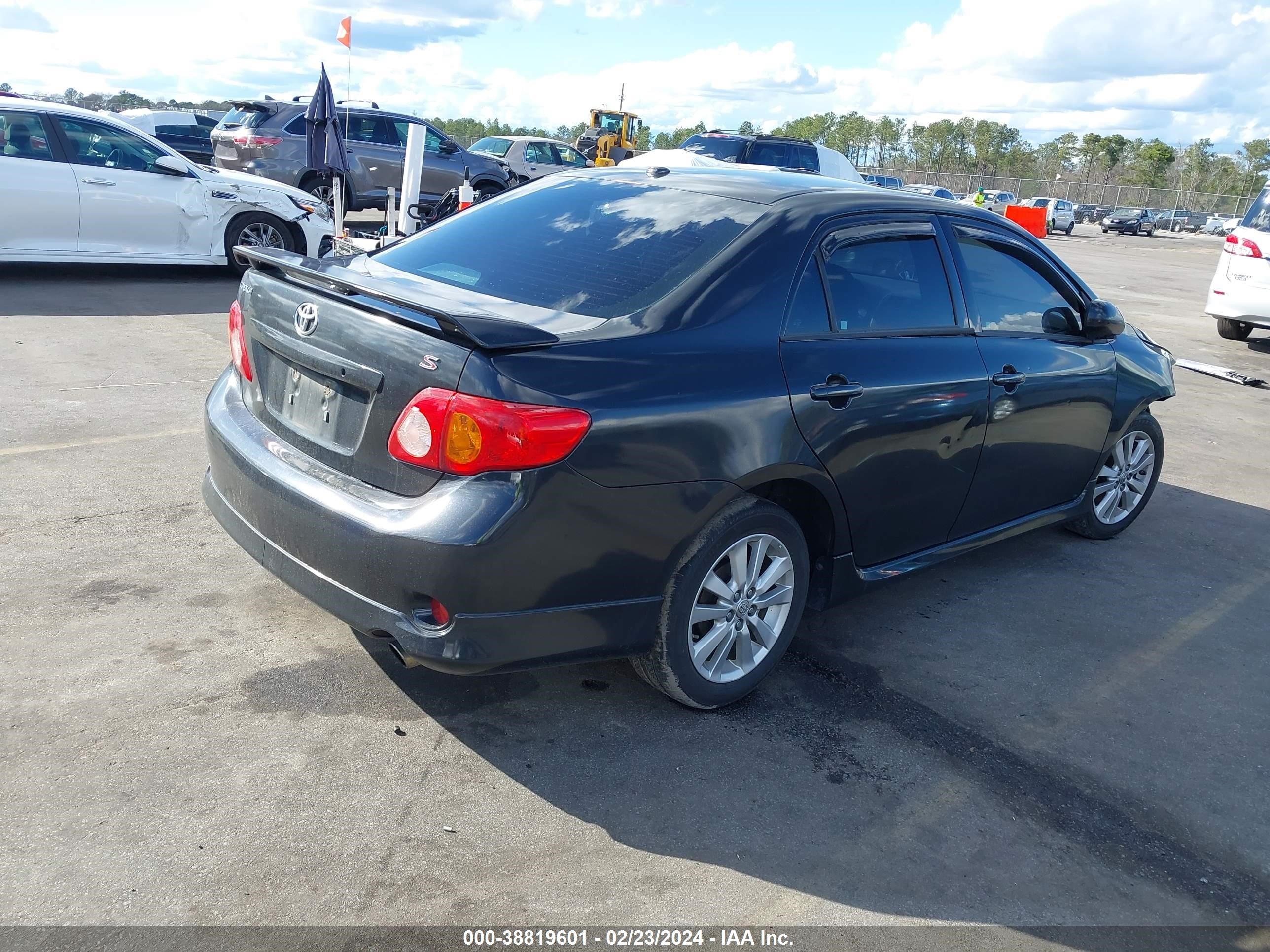 Photo 3 VIN: 1NXBU40E99Z113723 - TOYOTA COROLLA 