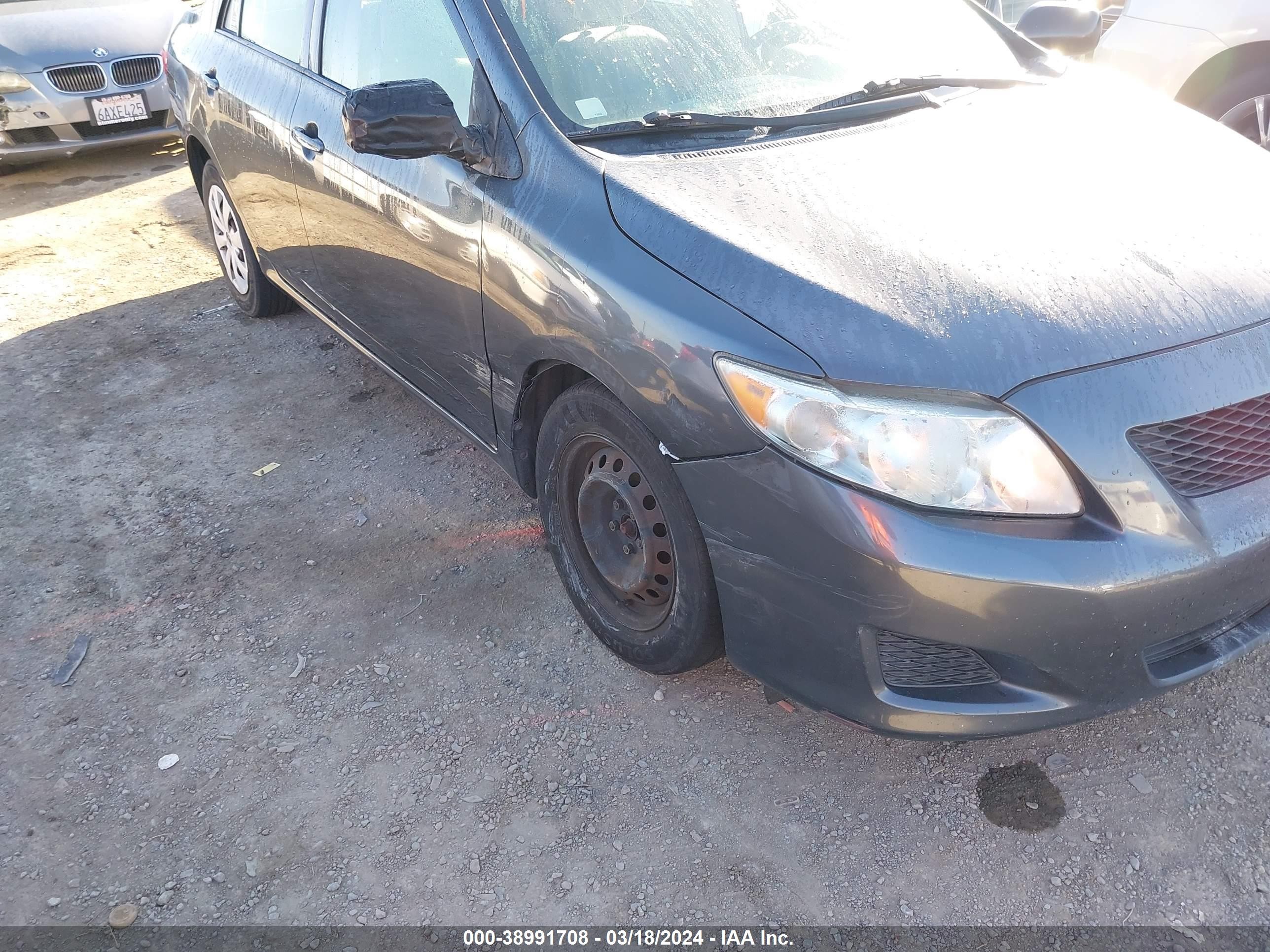 Photo 5 VIN: 1NXBU40E99Z148262 - TOYOTA COROLLA 