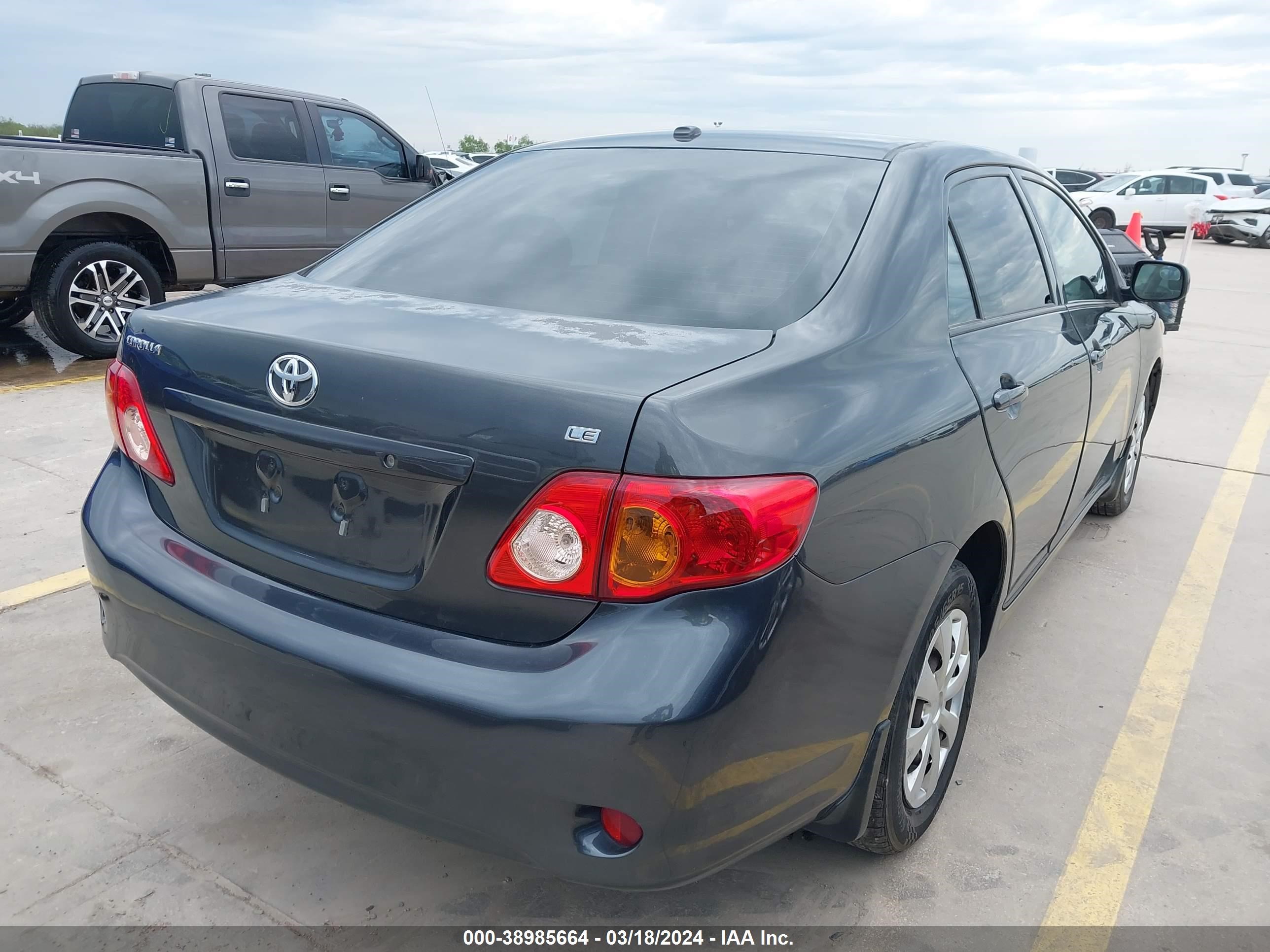 Photo 4 VIN: 1NXBU40E99Z158550 - TOYOTA COROLLA 