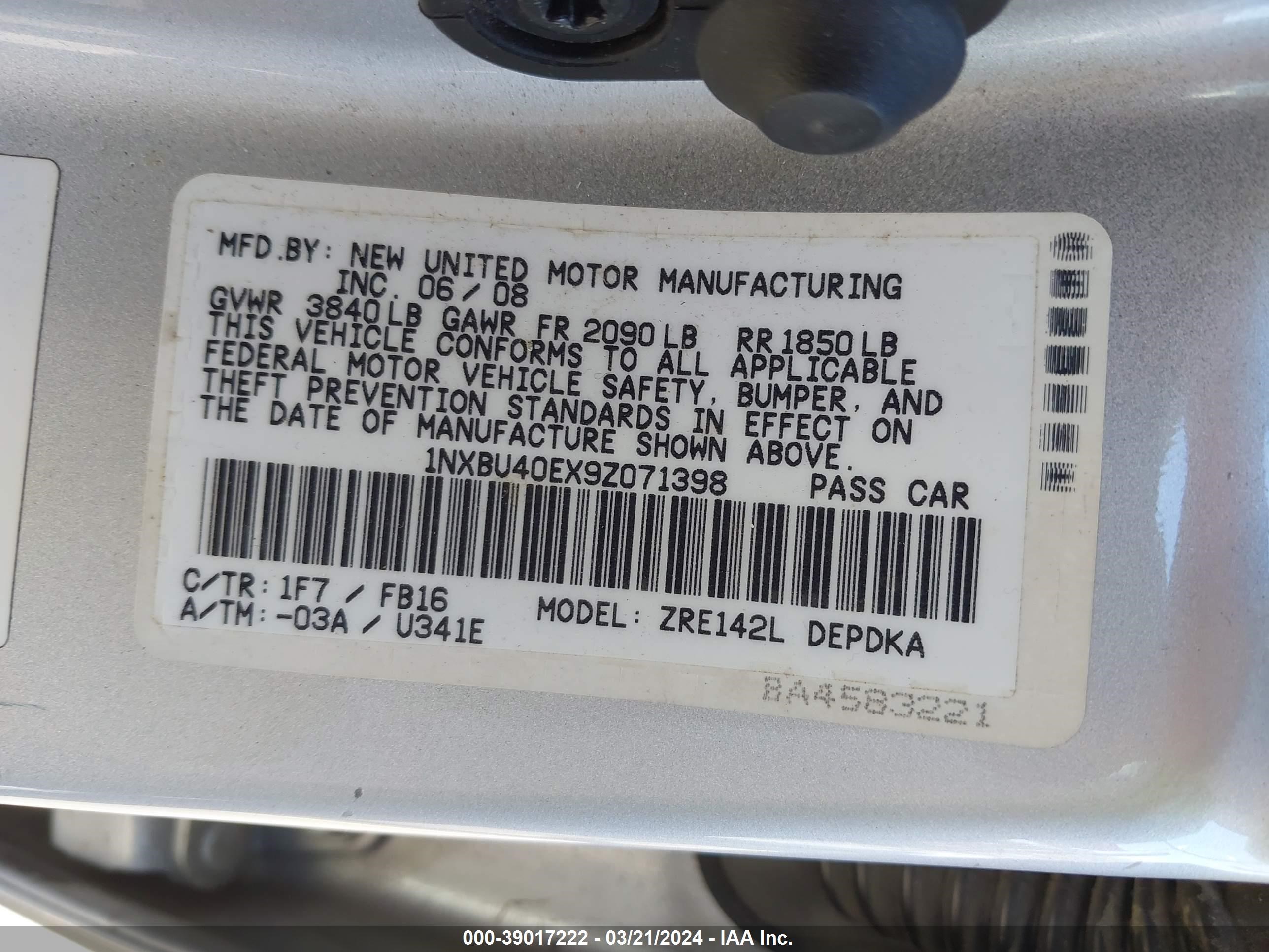 Photo 8 VIN: 1NXBU40EX9Z071398 - TOYOTA COROLLA 