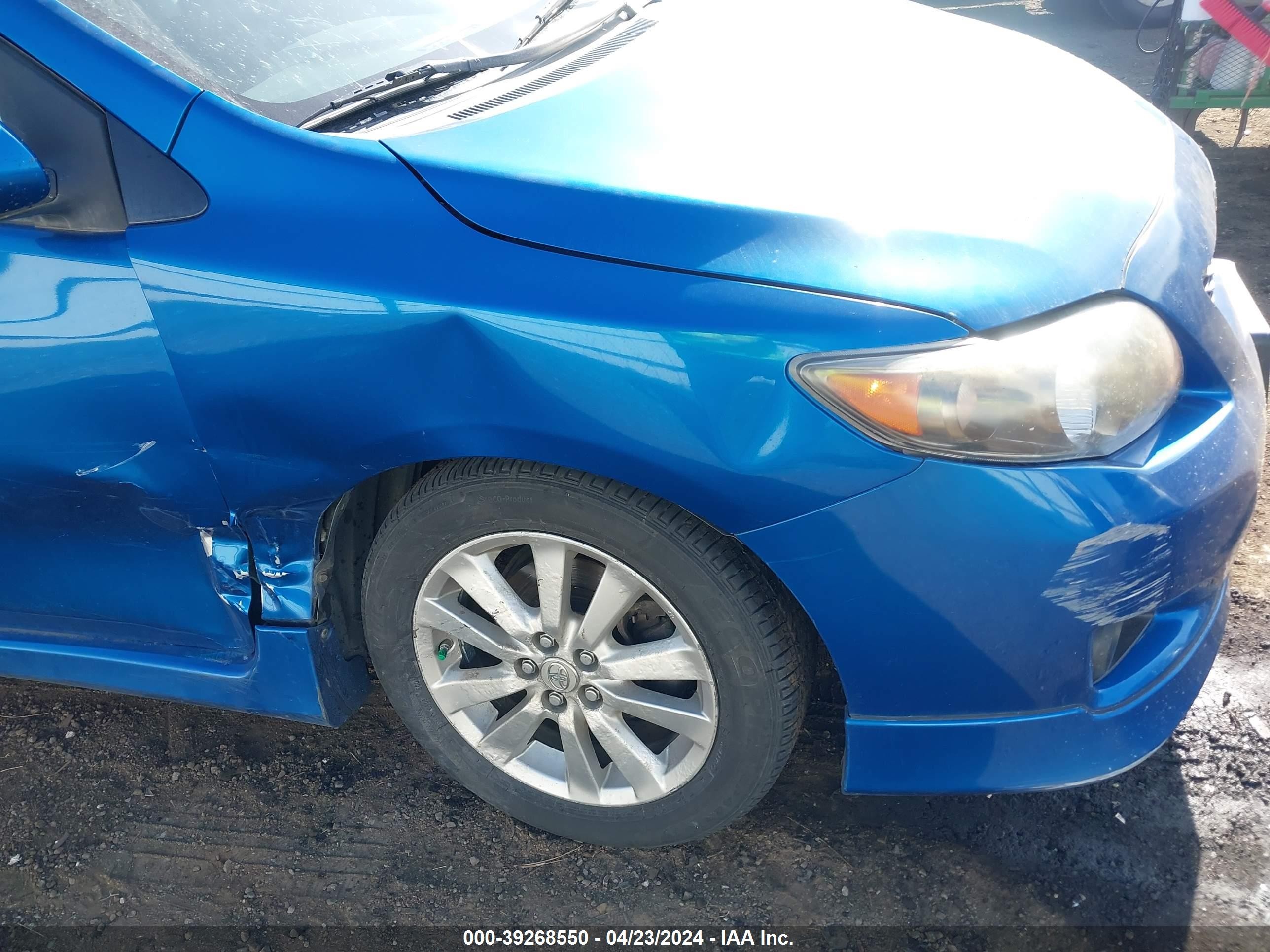 Photo 11 VIN: 1NXBU40EX9Z136668 - TOYOTA COROLLA 