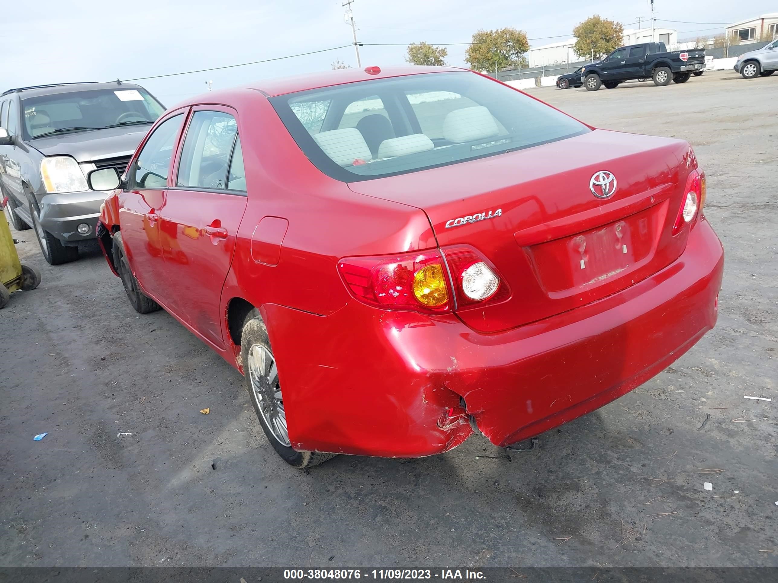 Photo 2 VIN: 1NXBU40EX9Z143409 - TOYOTA COROLLA 