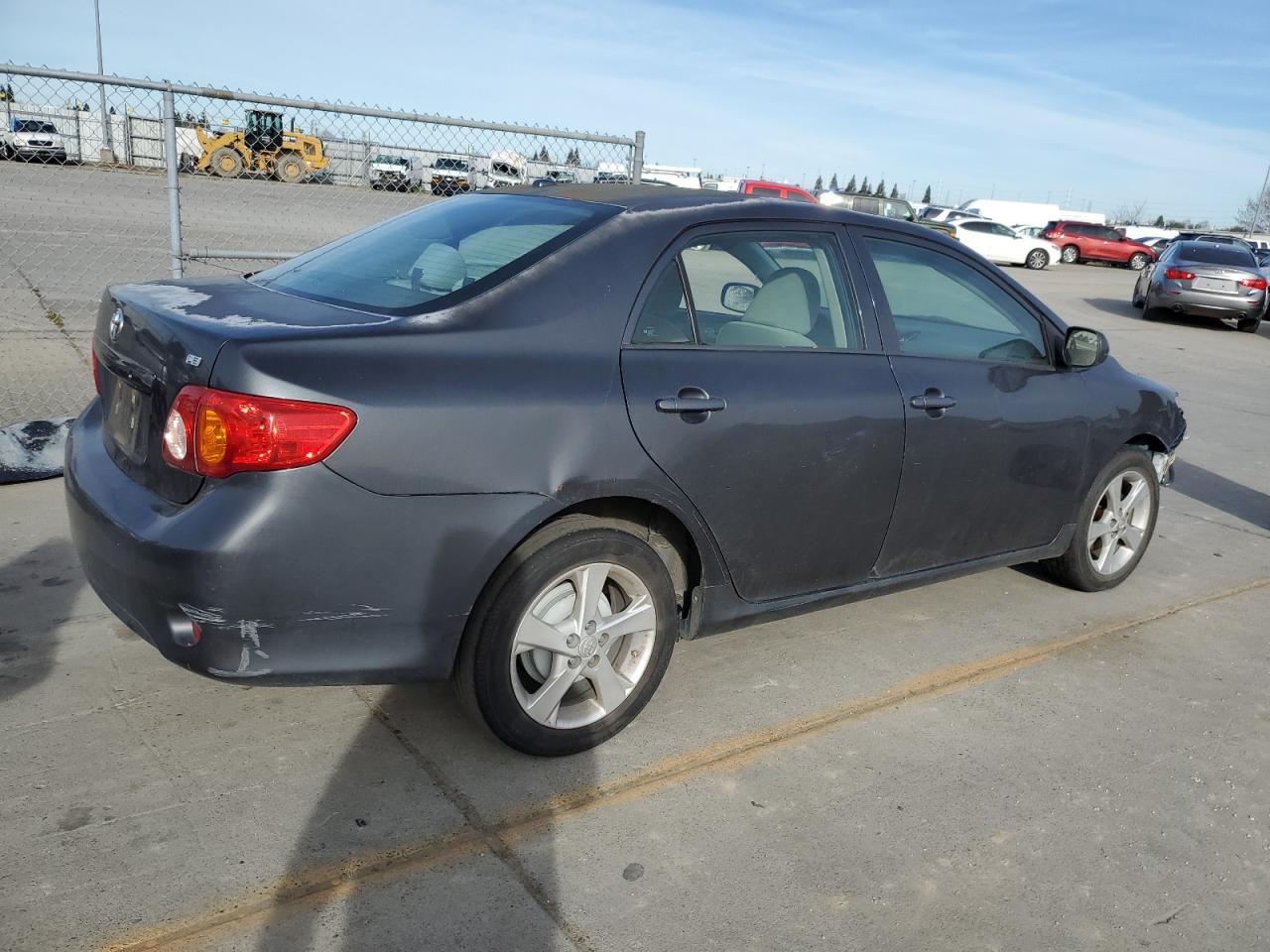 Photo 2 VIN: 1NXBU4EE0AZ182281 - TOYOTA COROLLA 