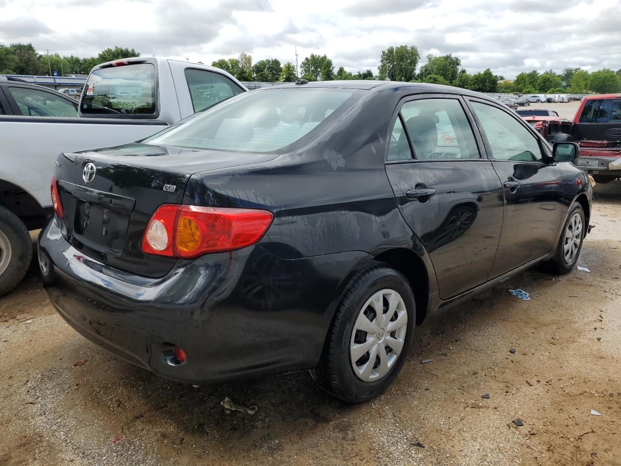 Photo 2 VIN: 1NXBU4EE0AZ334365 - TOYOTA COROLLA 