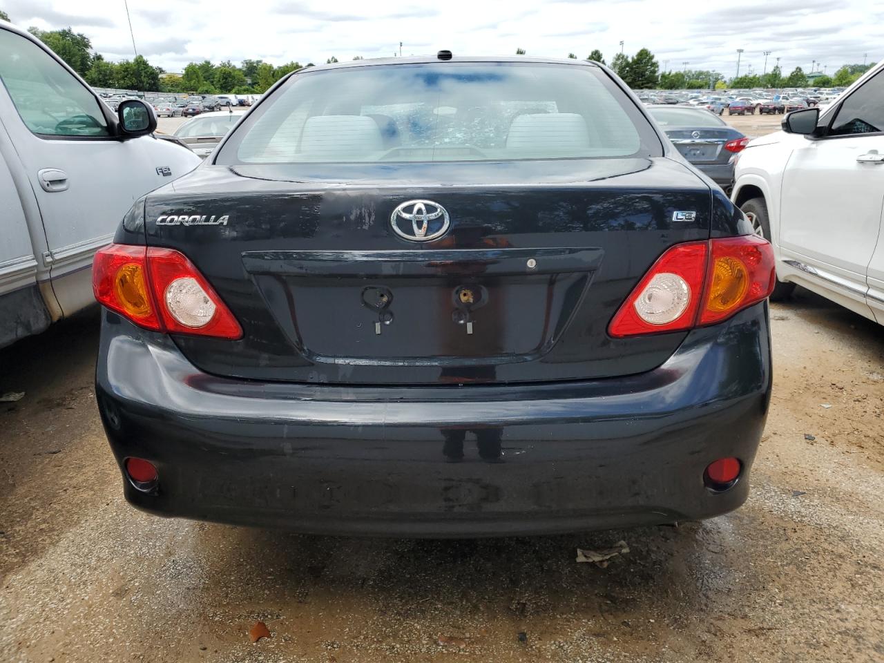 Photo 5 VIN: 1NXBU4EE0AZ334365 - TOYOTA COROLLA 