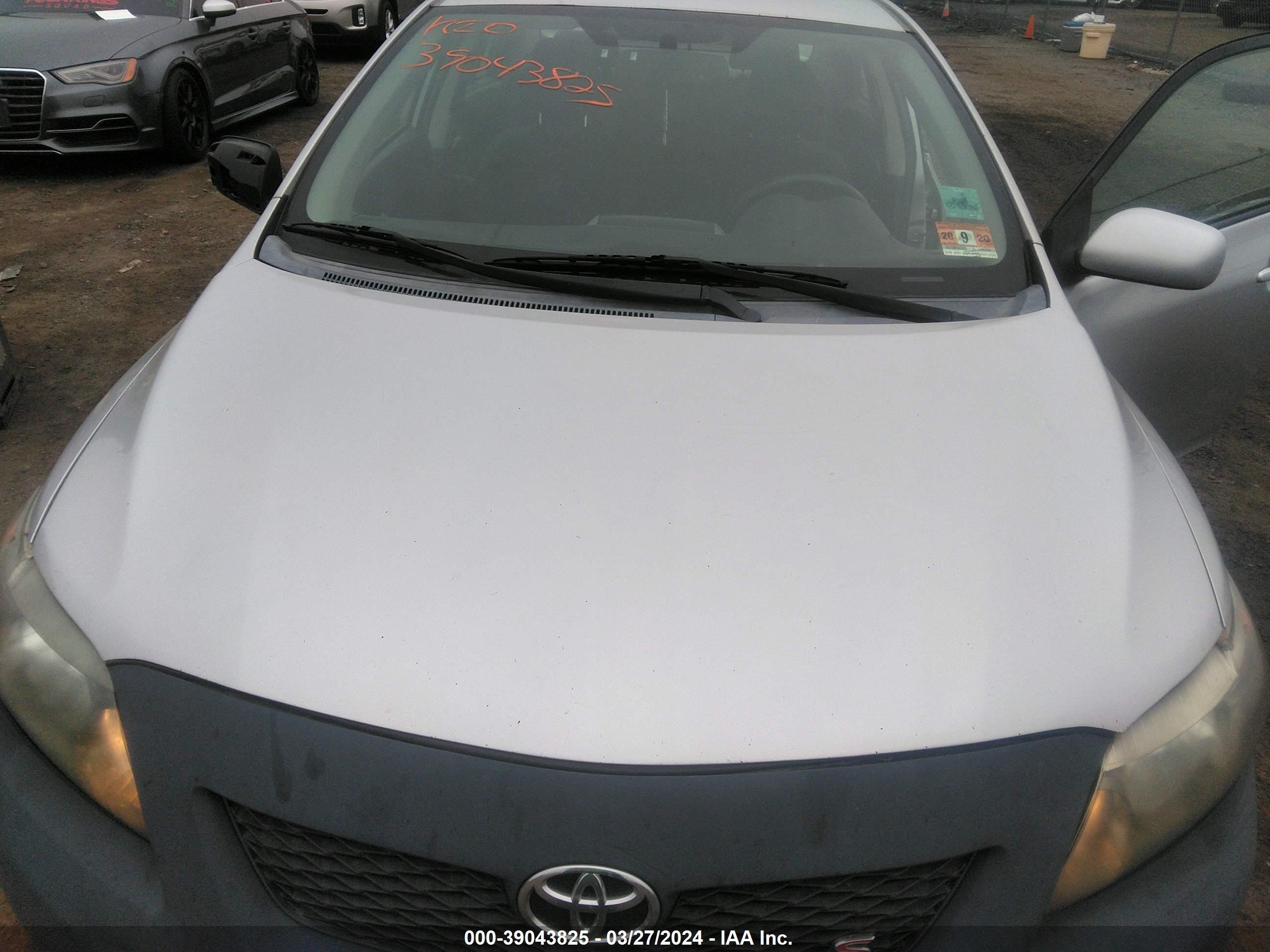 Photo 9 VIN: 1NXBU4EE0AZ377572 - TOYOTA COROLLA 