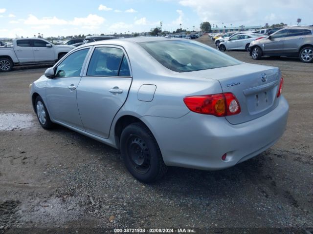 Photo 2 VIN: 1NXBU4EE1AZ188025 - TOYOTA COROLLA 